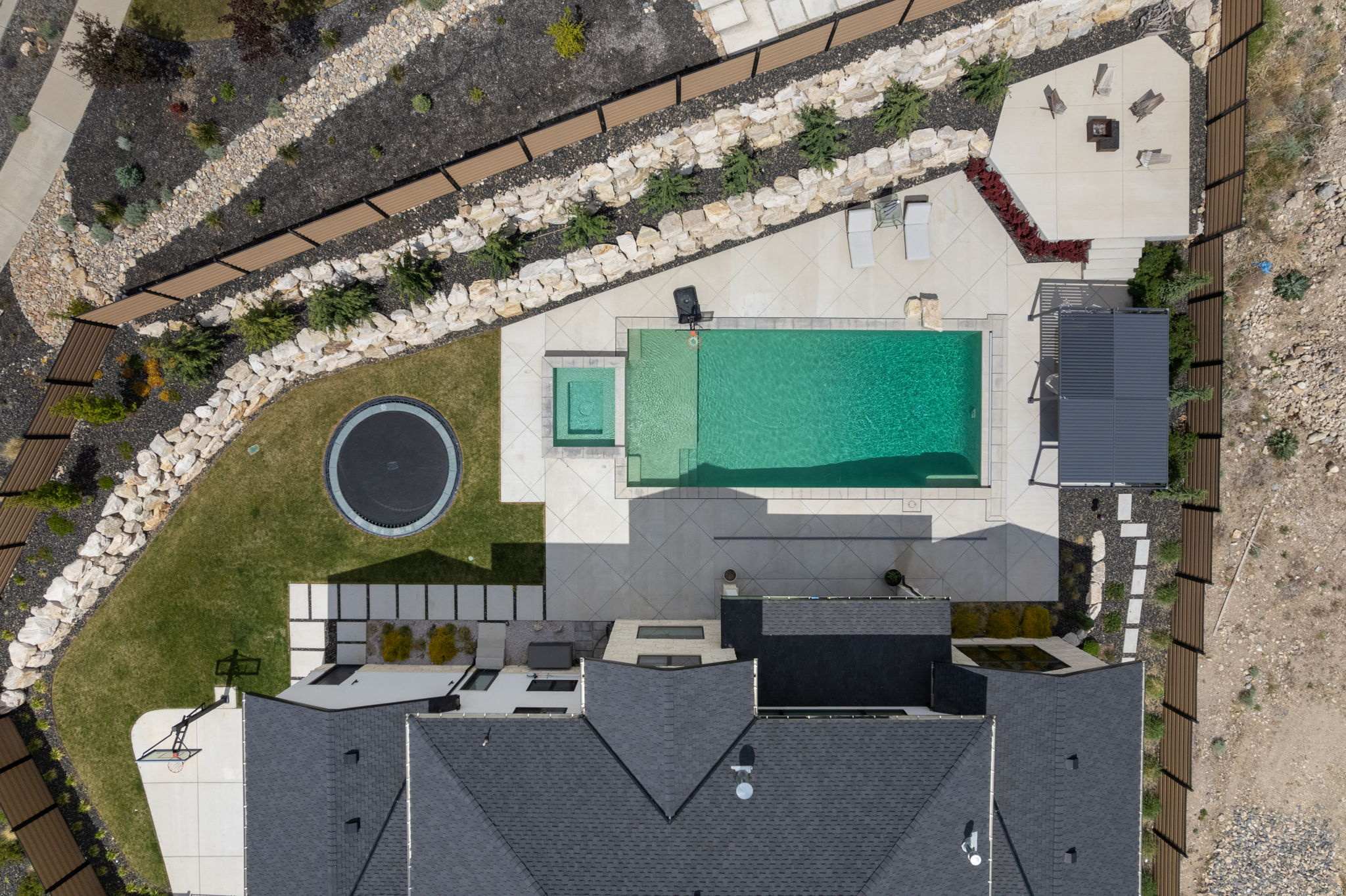 main property photo 91