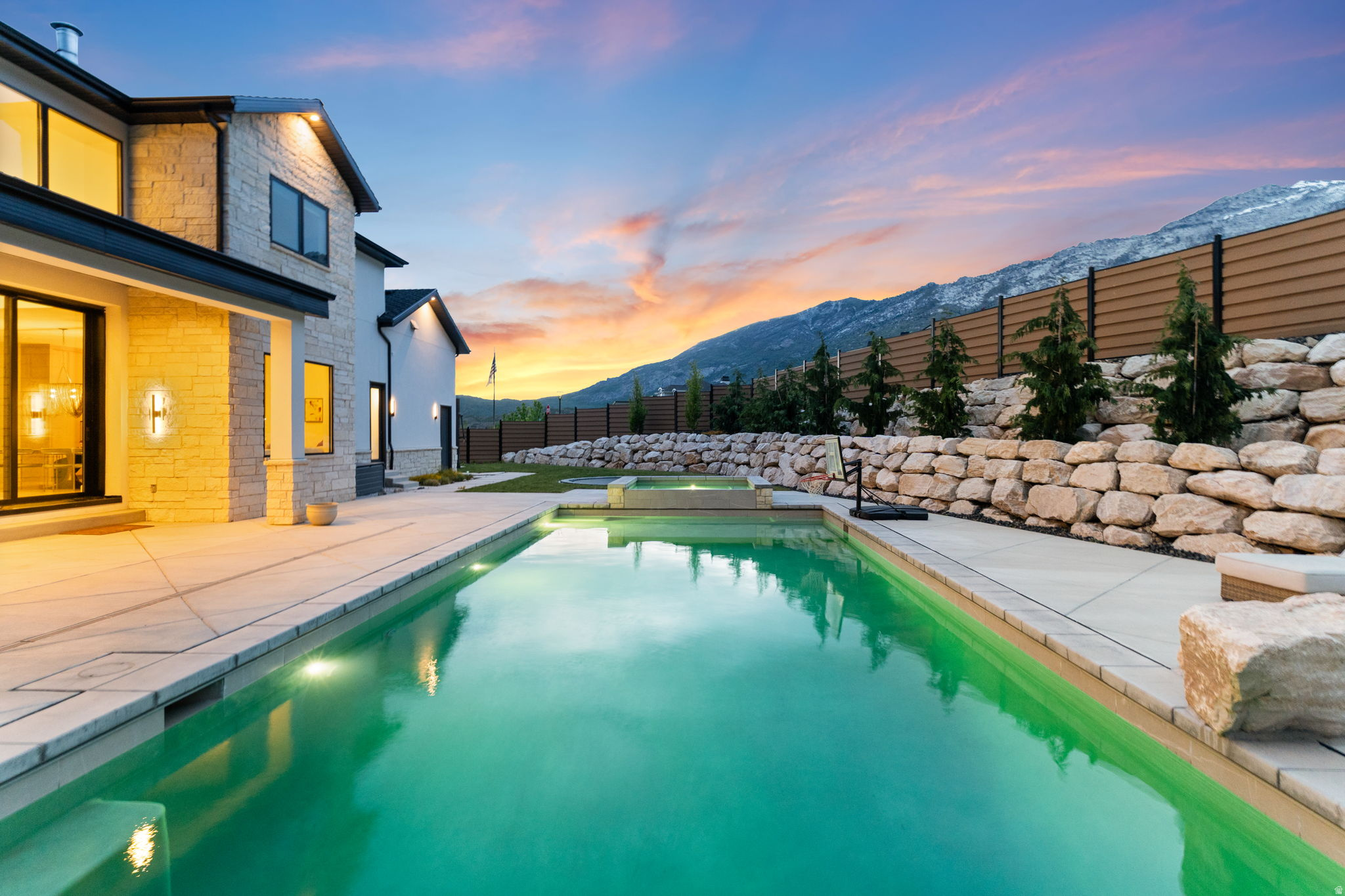 main property photo 99
