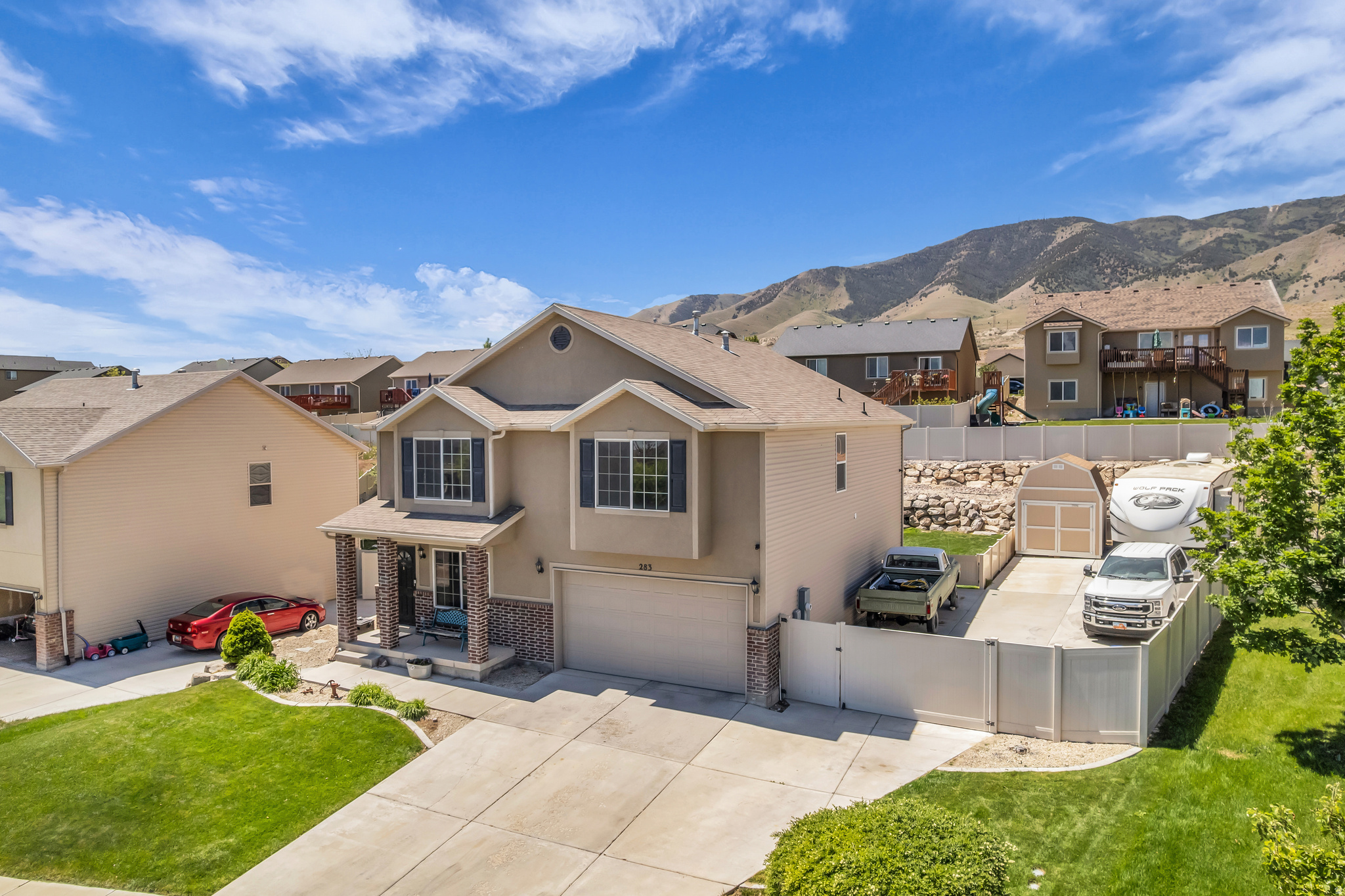 main property photo 2