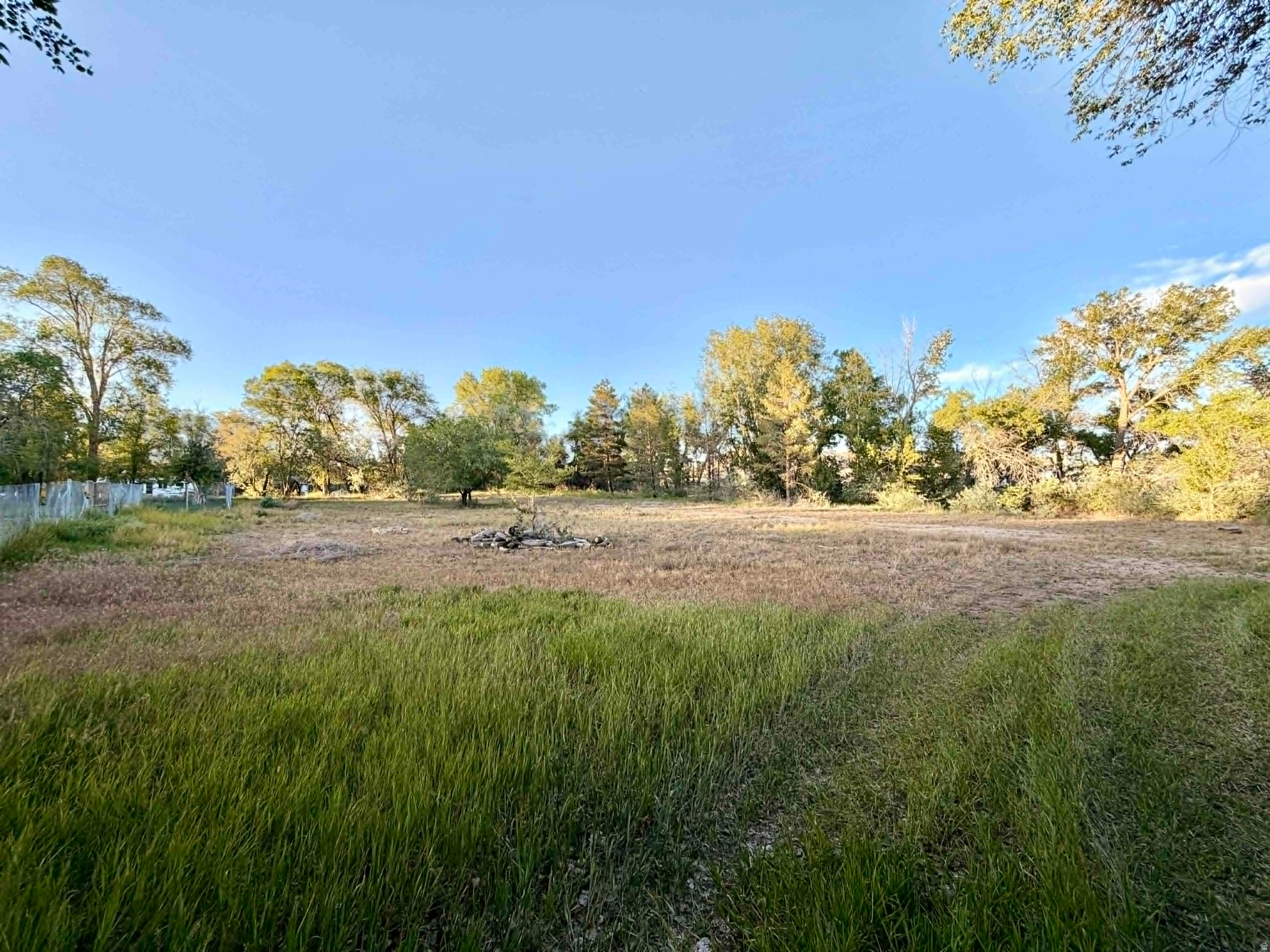 main property photo 44