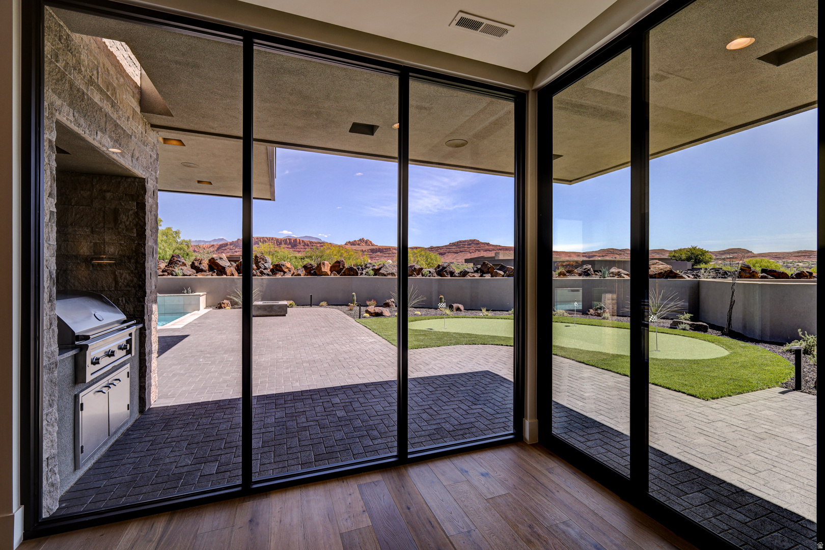 main property photo 115