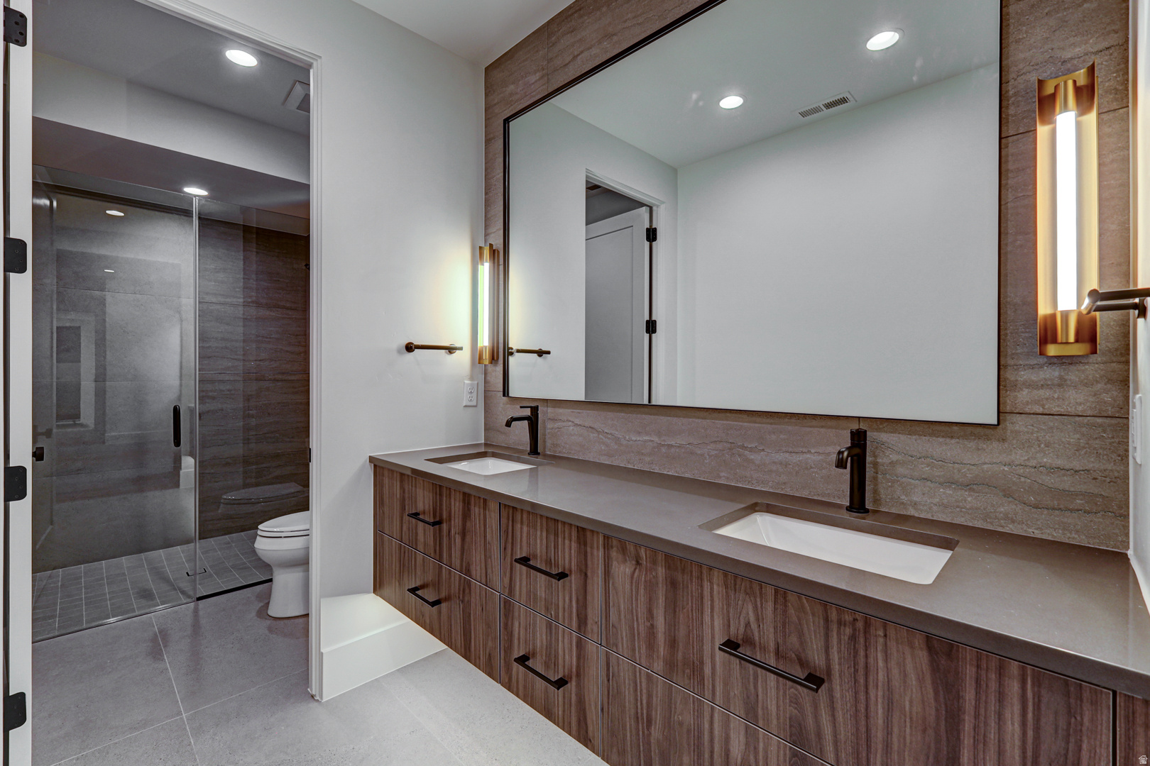 main property photo 130