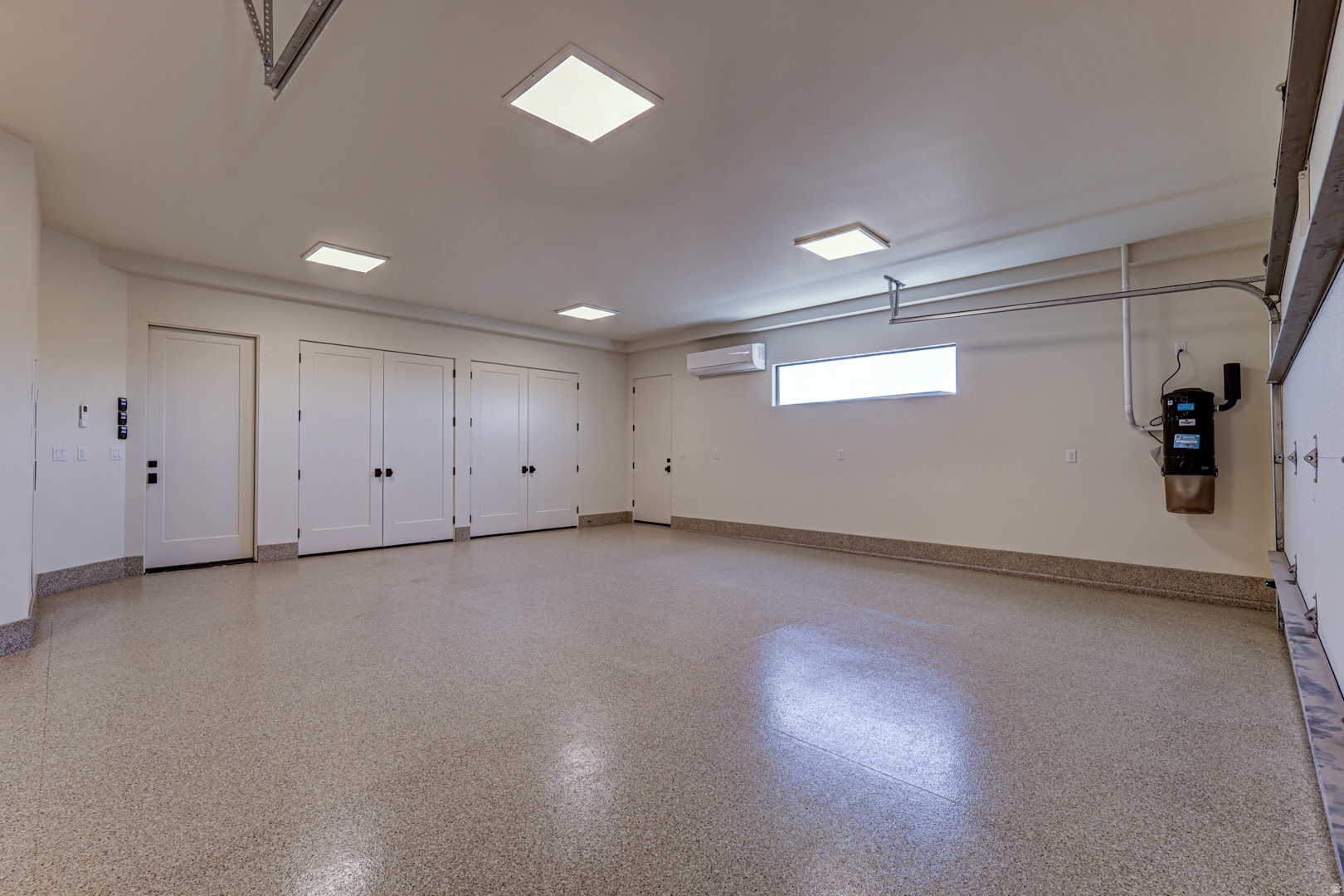 main property photo 143
