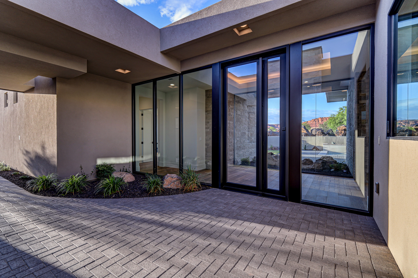 main property photo 48