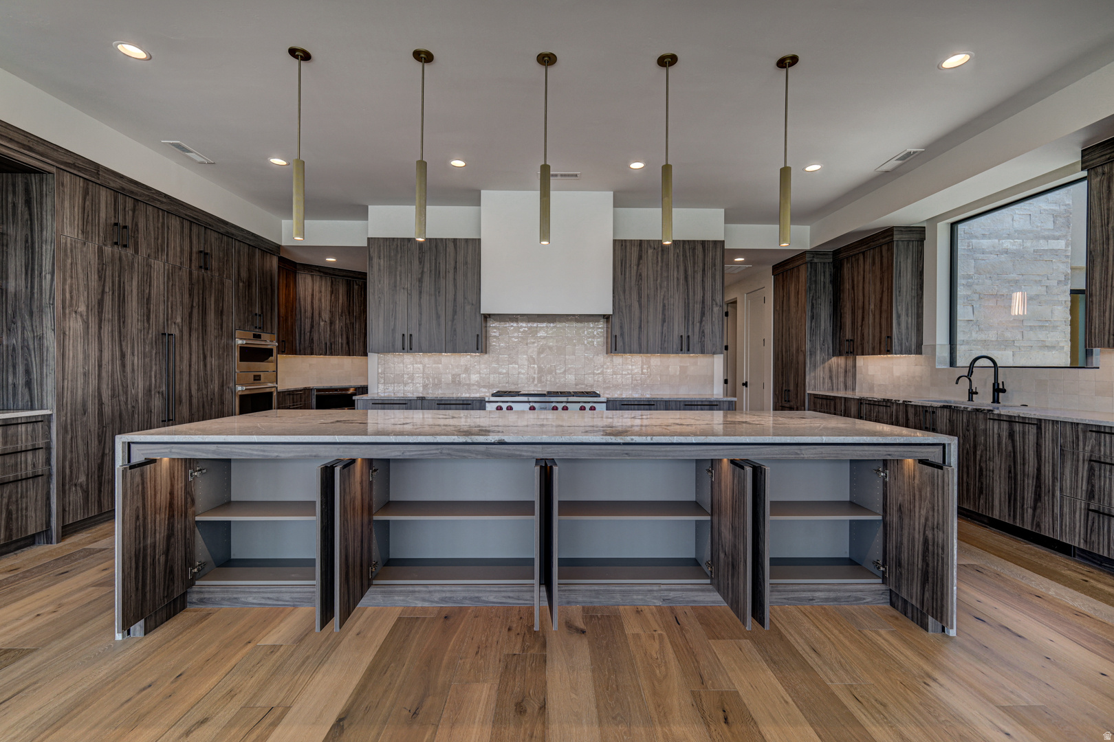 main property photo 66