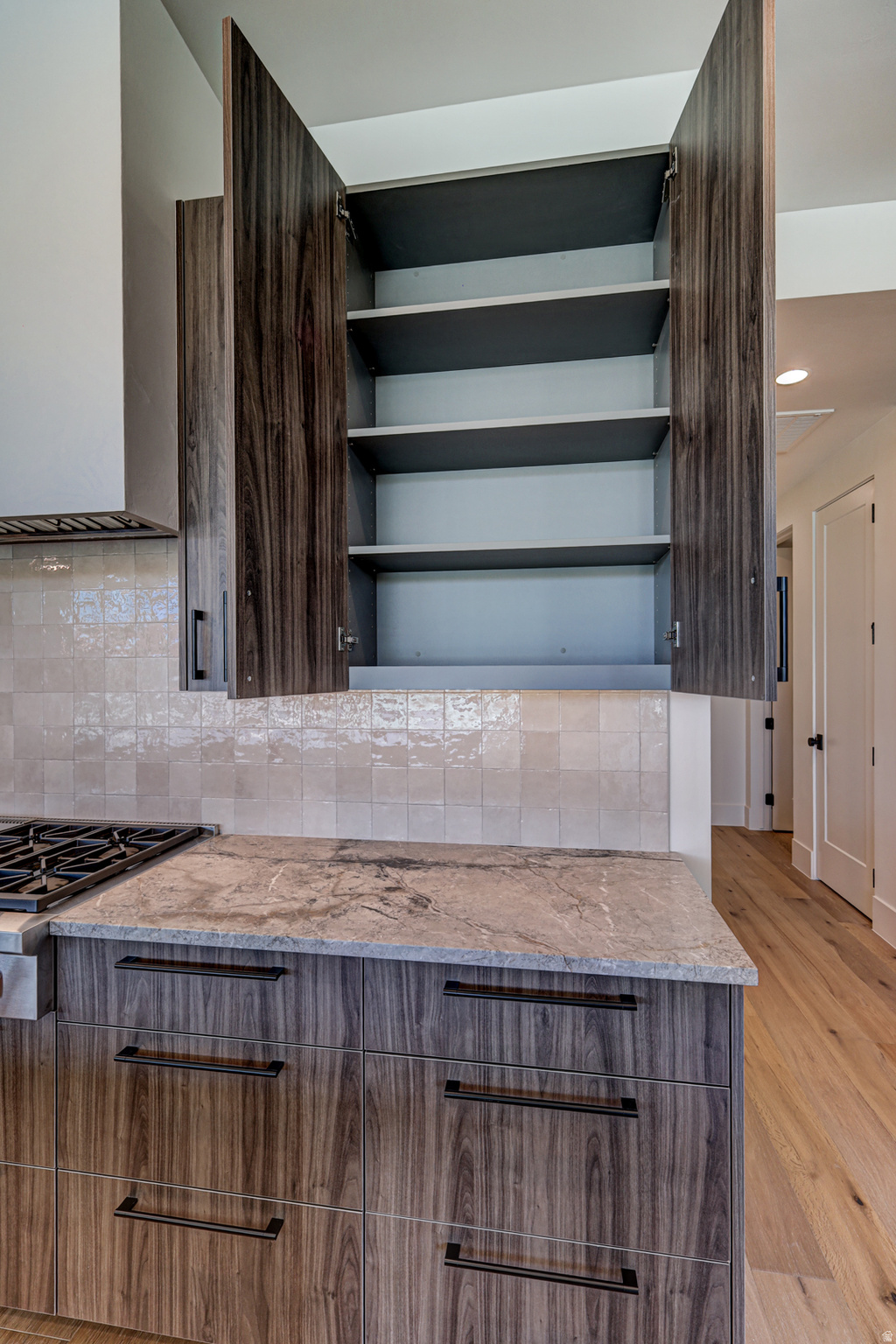 main property photo 93
