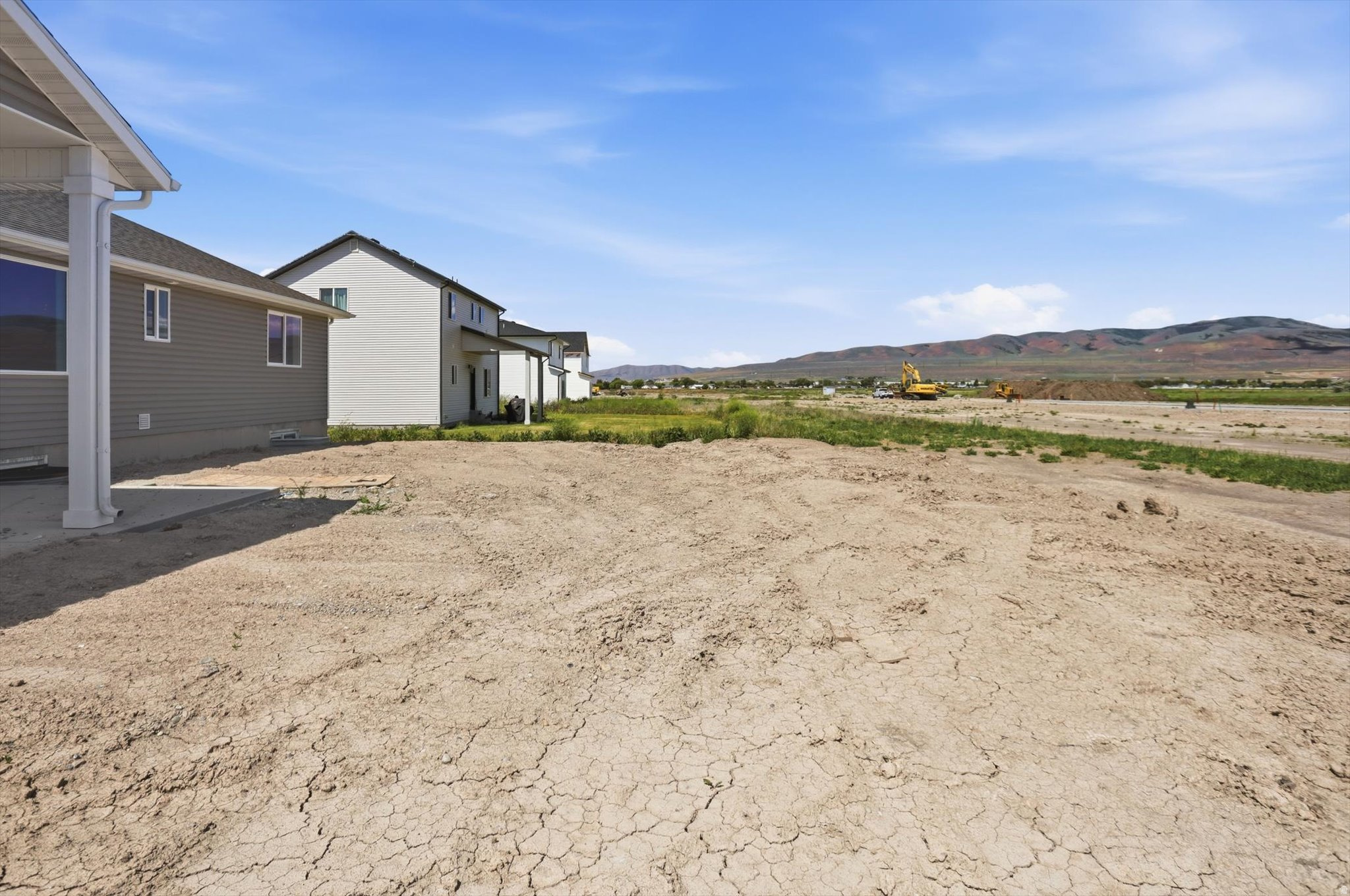 main property photo 37