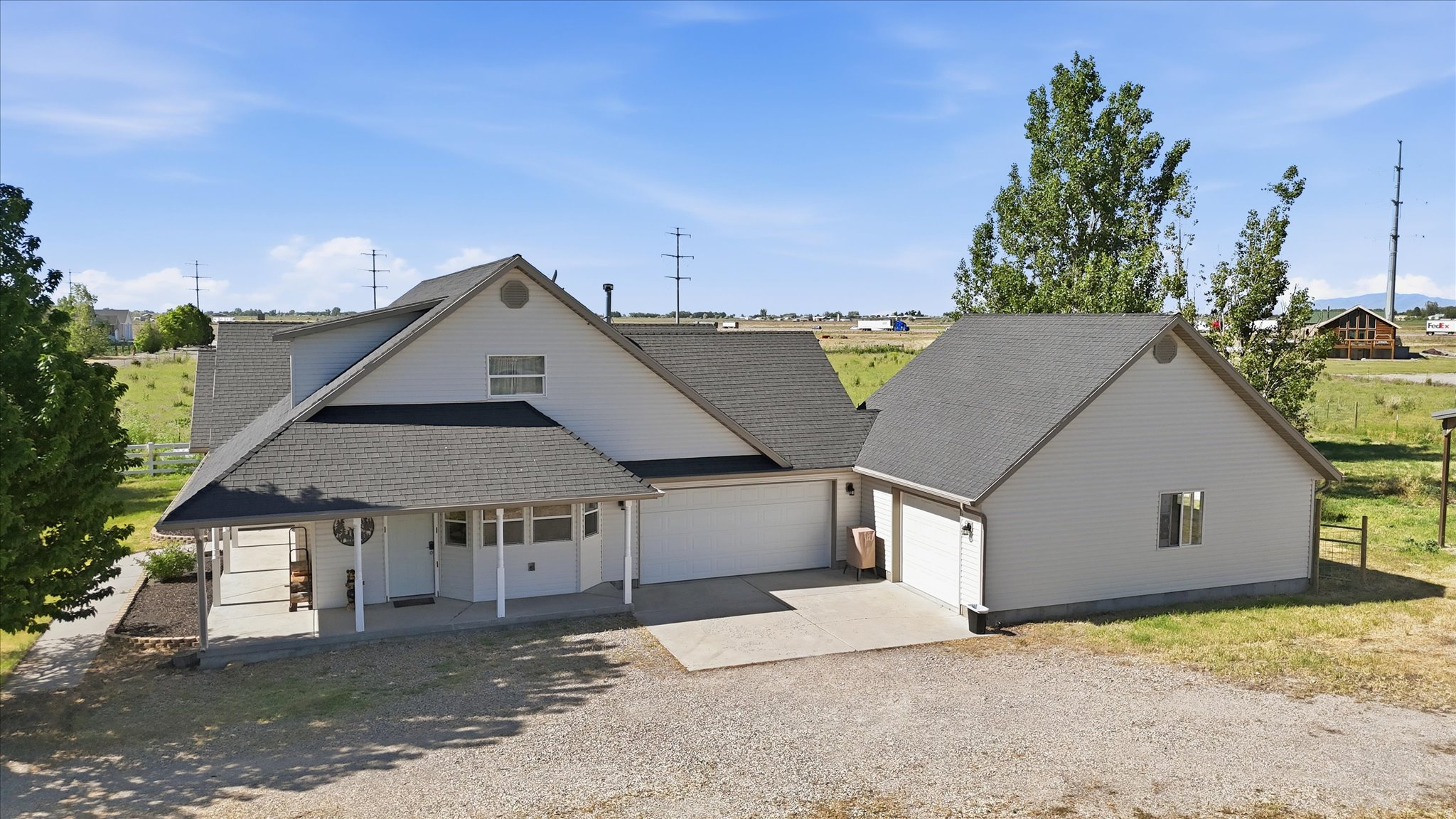 main property photo 57