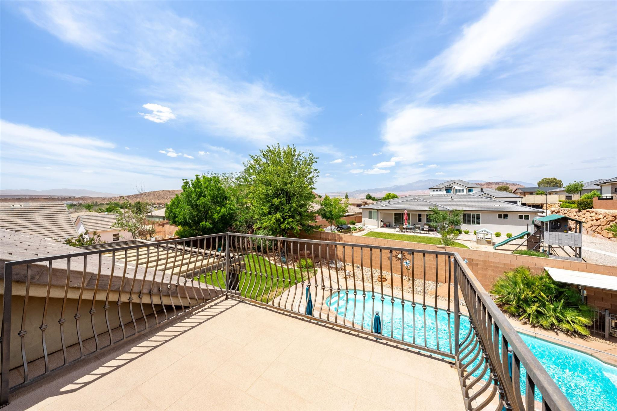 main property photo 75