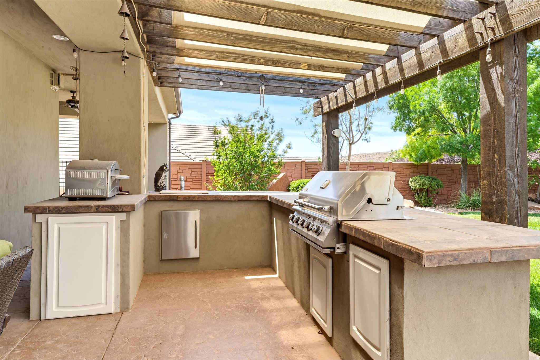 main property photo 80