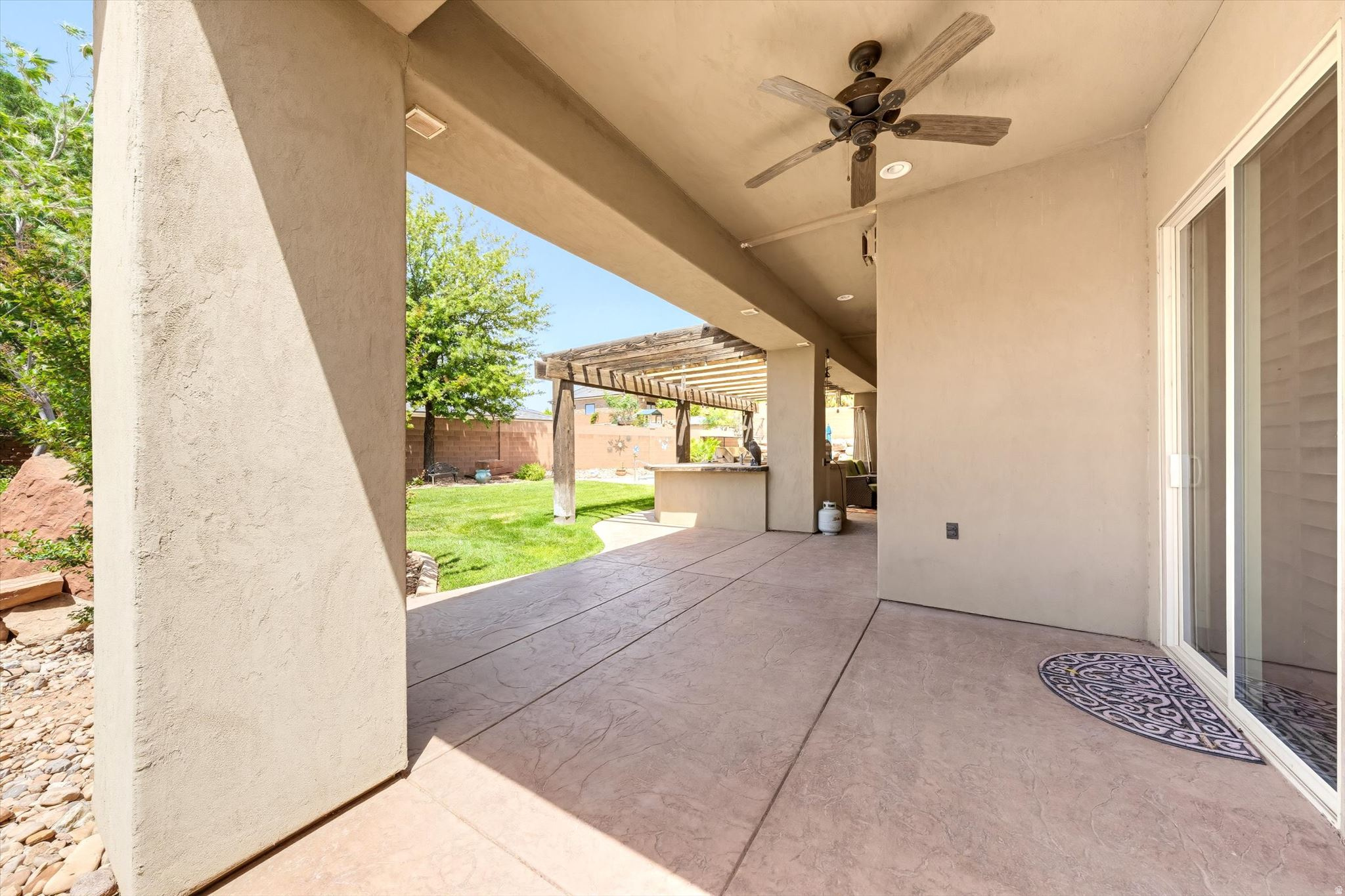 main property photo 81