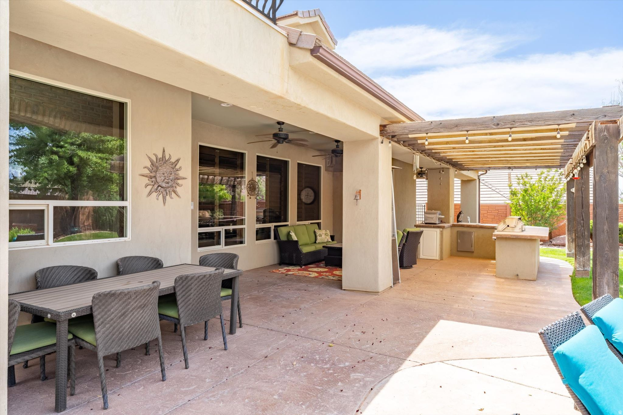 main property photo 89