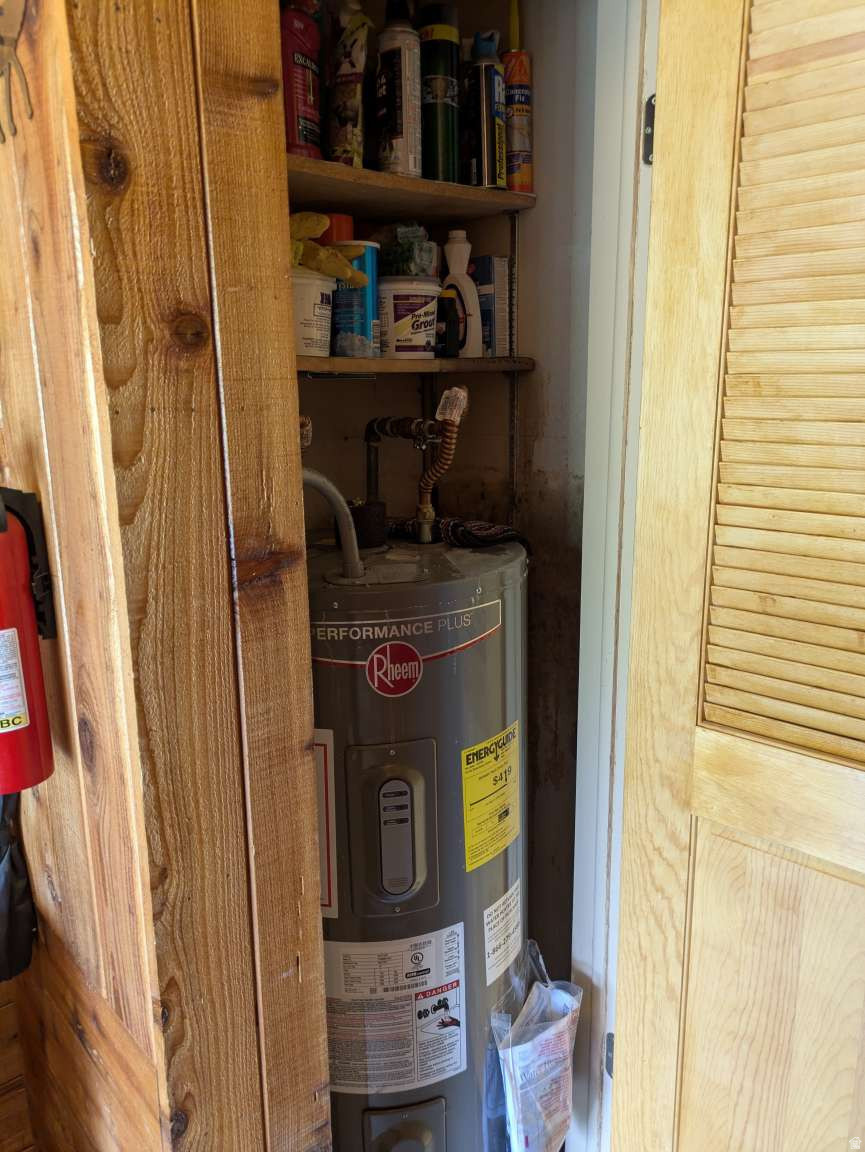 main property photo 28