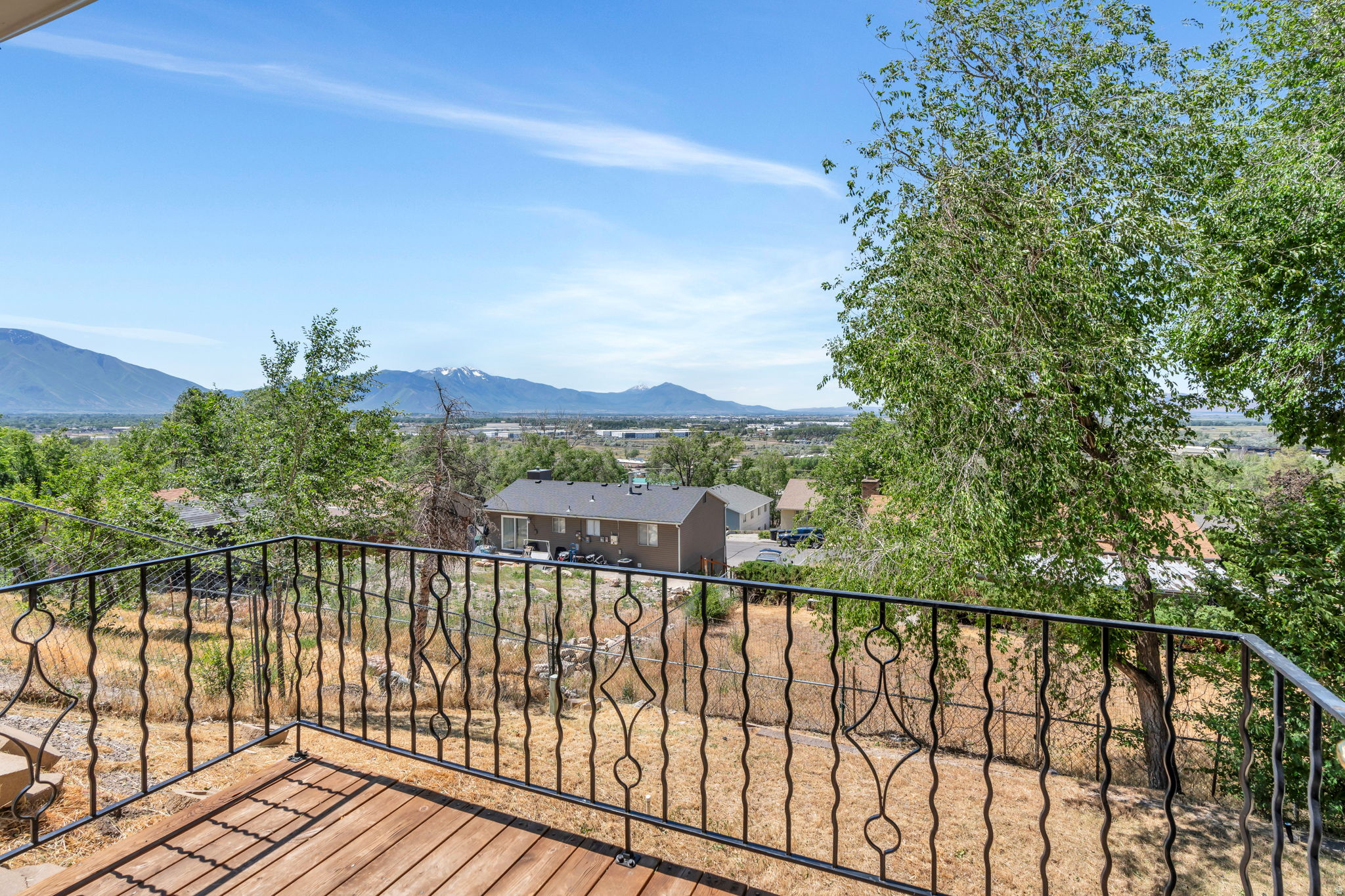 main property photo 14