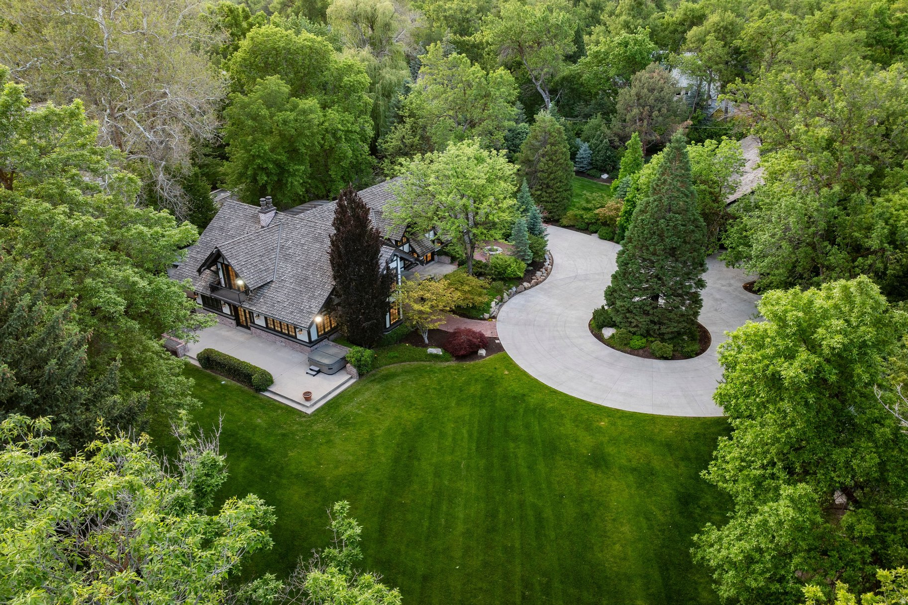 main property photo 70