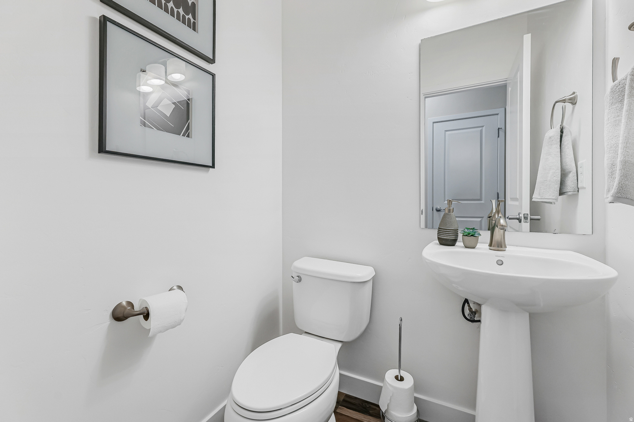 main property photo 14