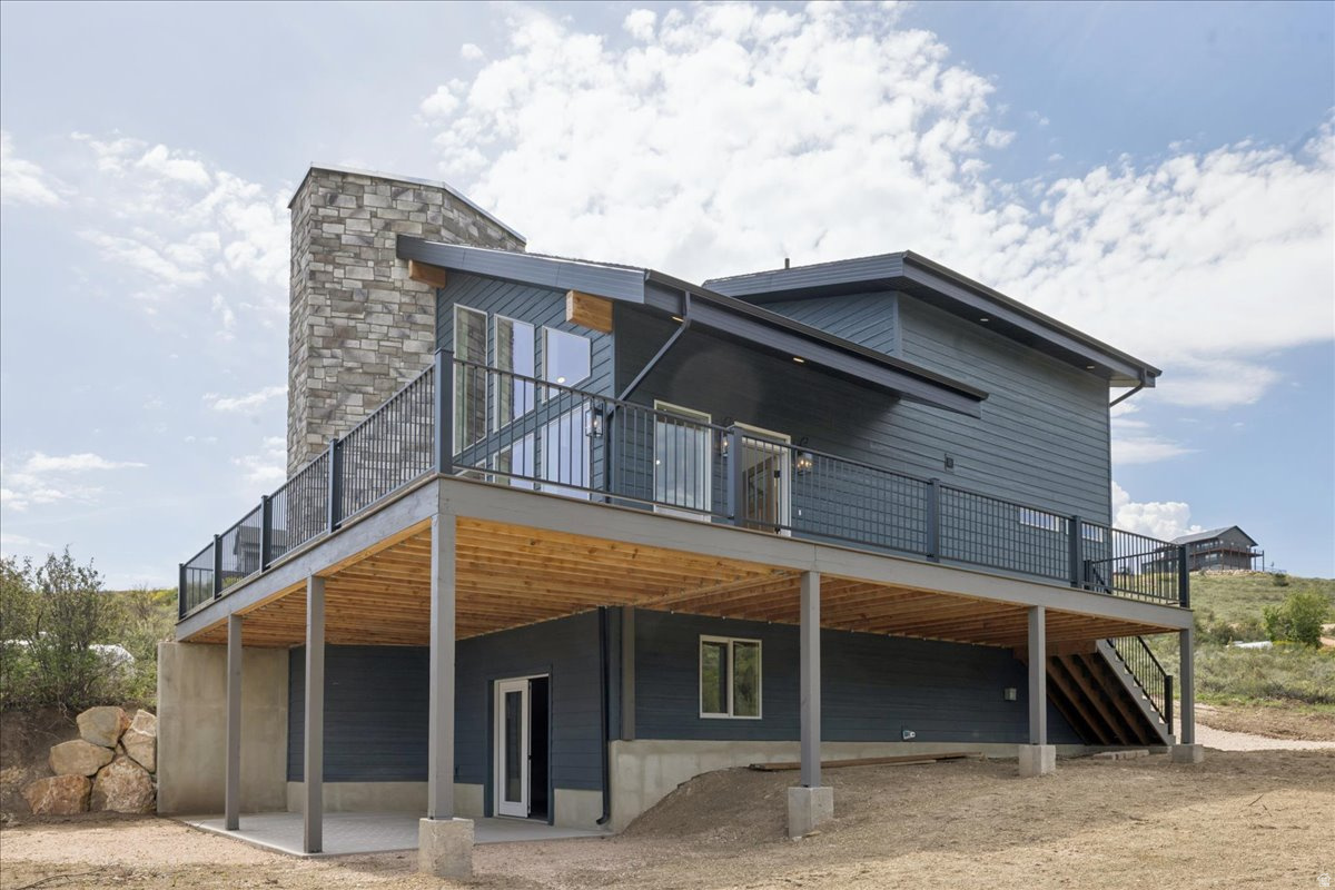 main property photo 10