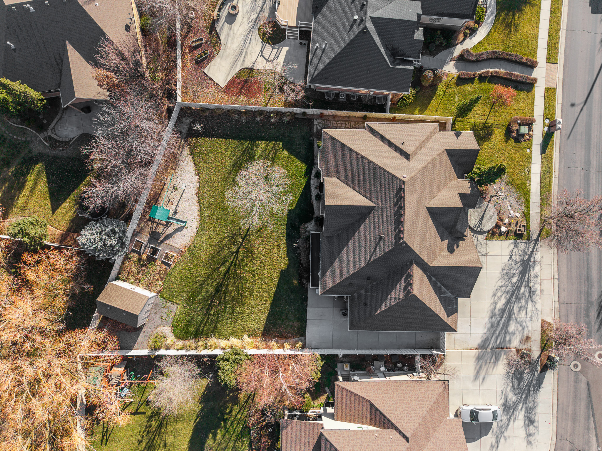 main property photo 41