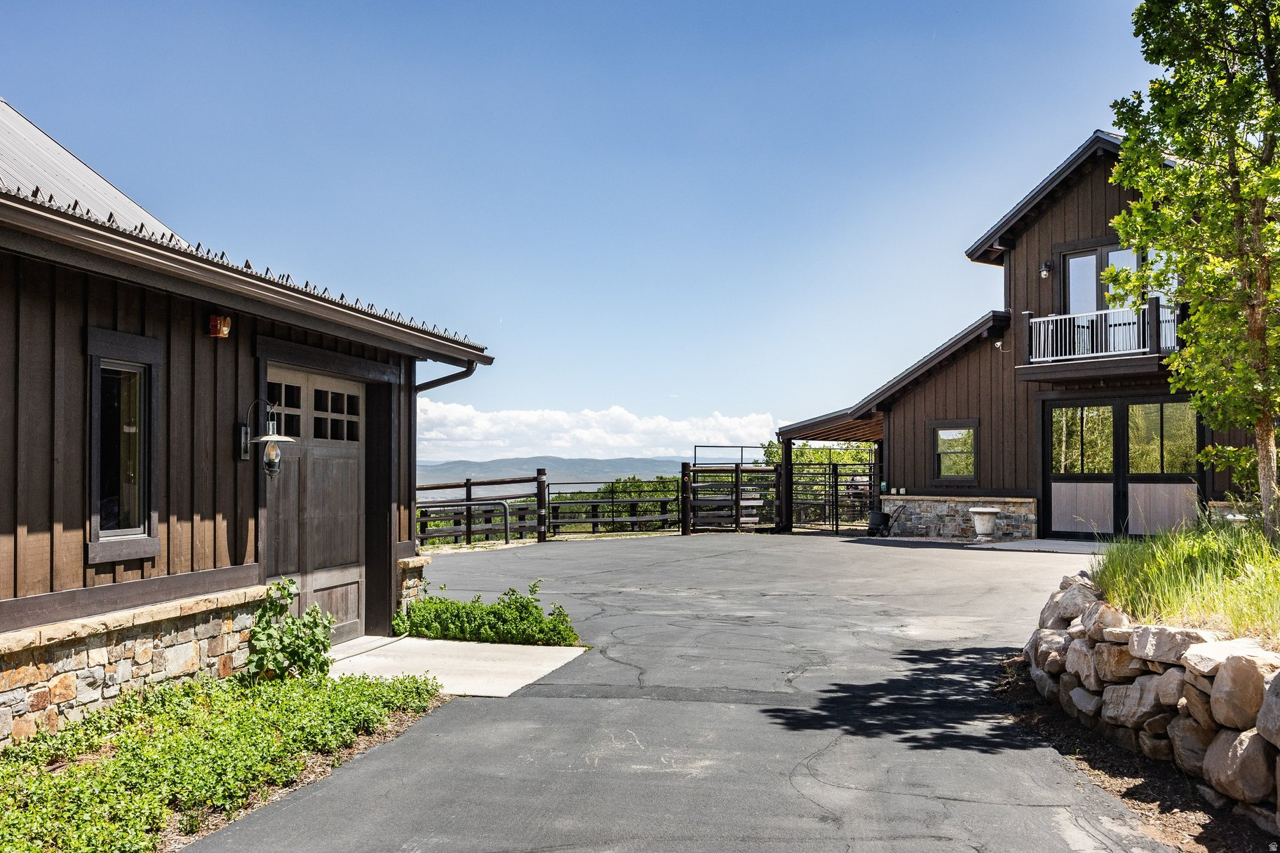 main property photo 68