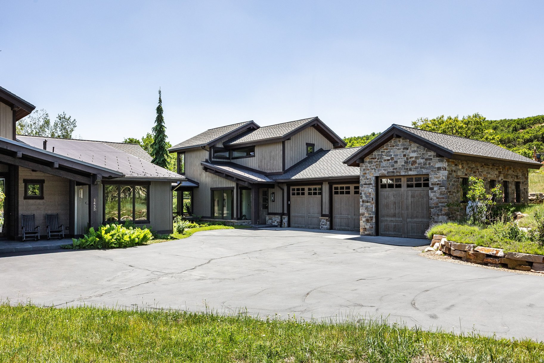 main property photo 87