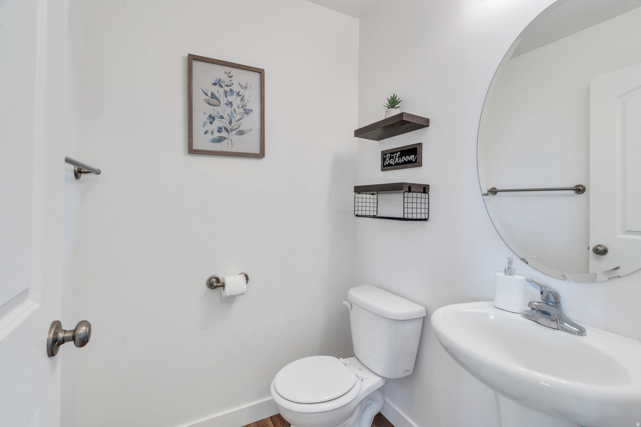 main property photo 13