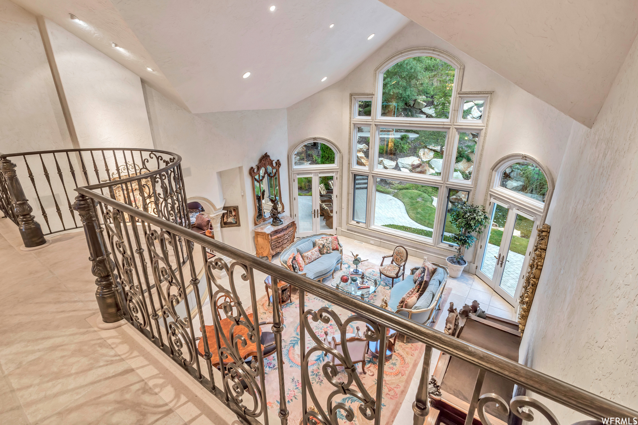 main property photo 50