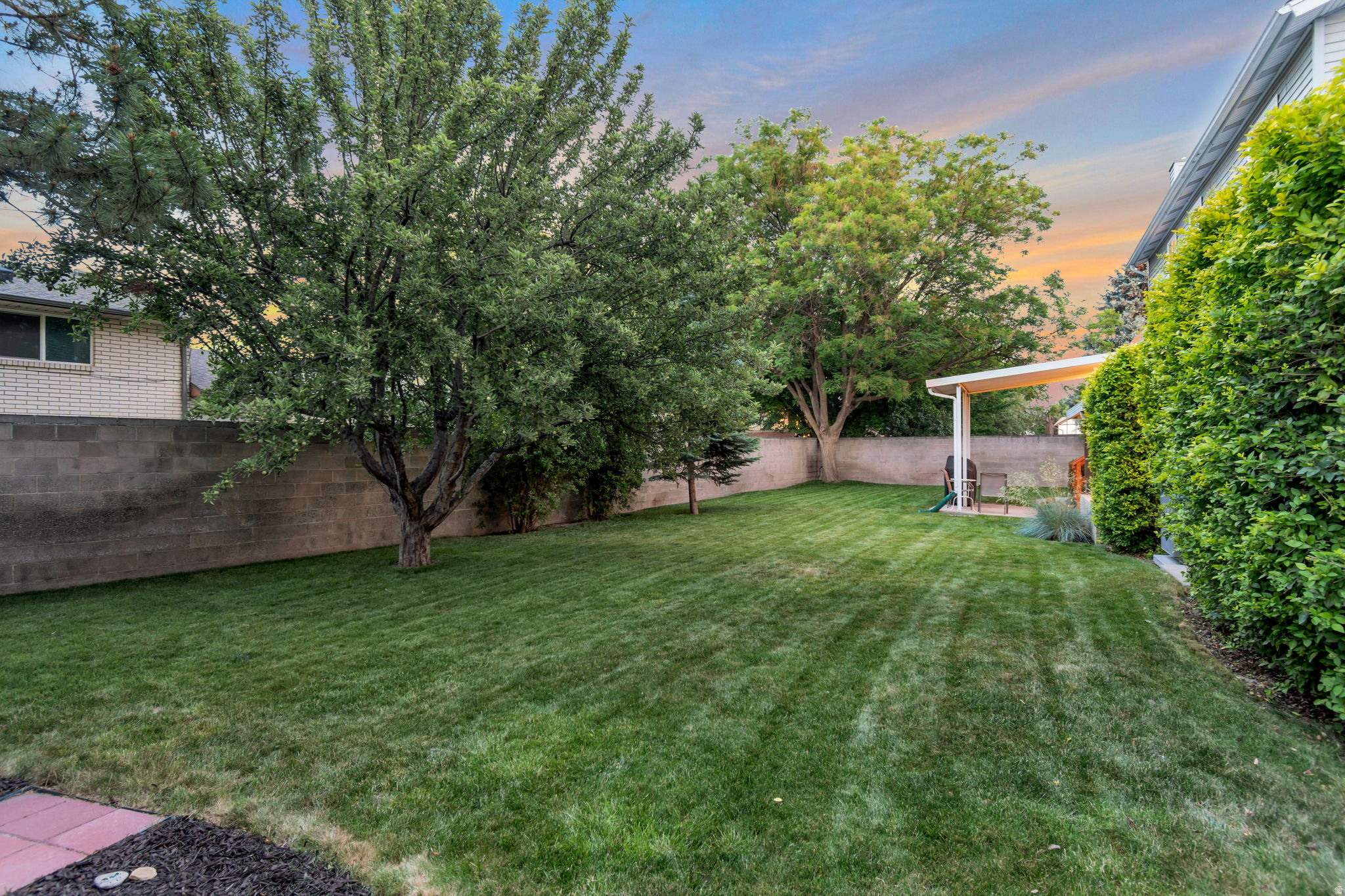 main property photo 49