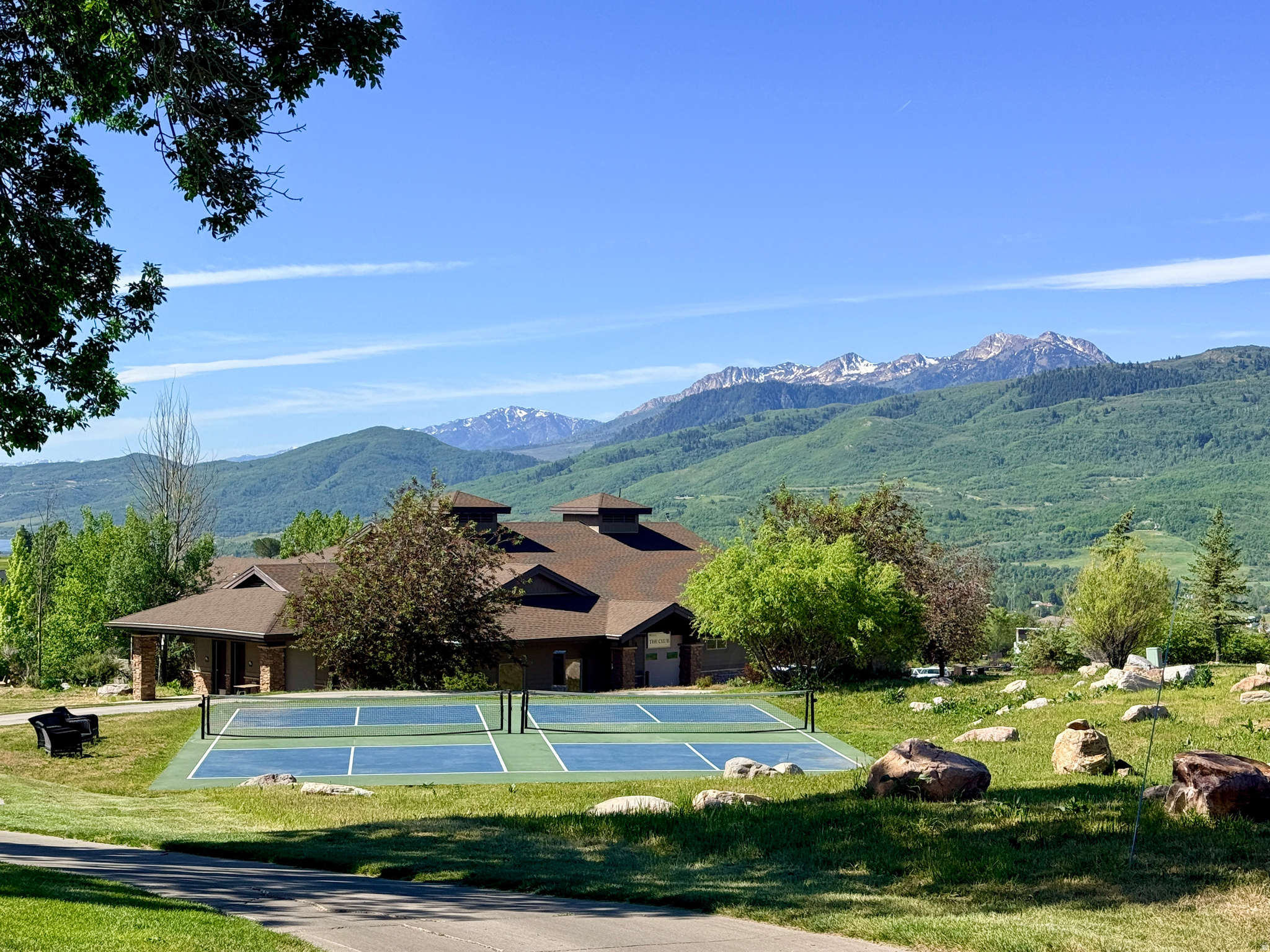 main property photo 40