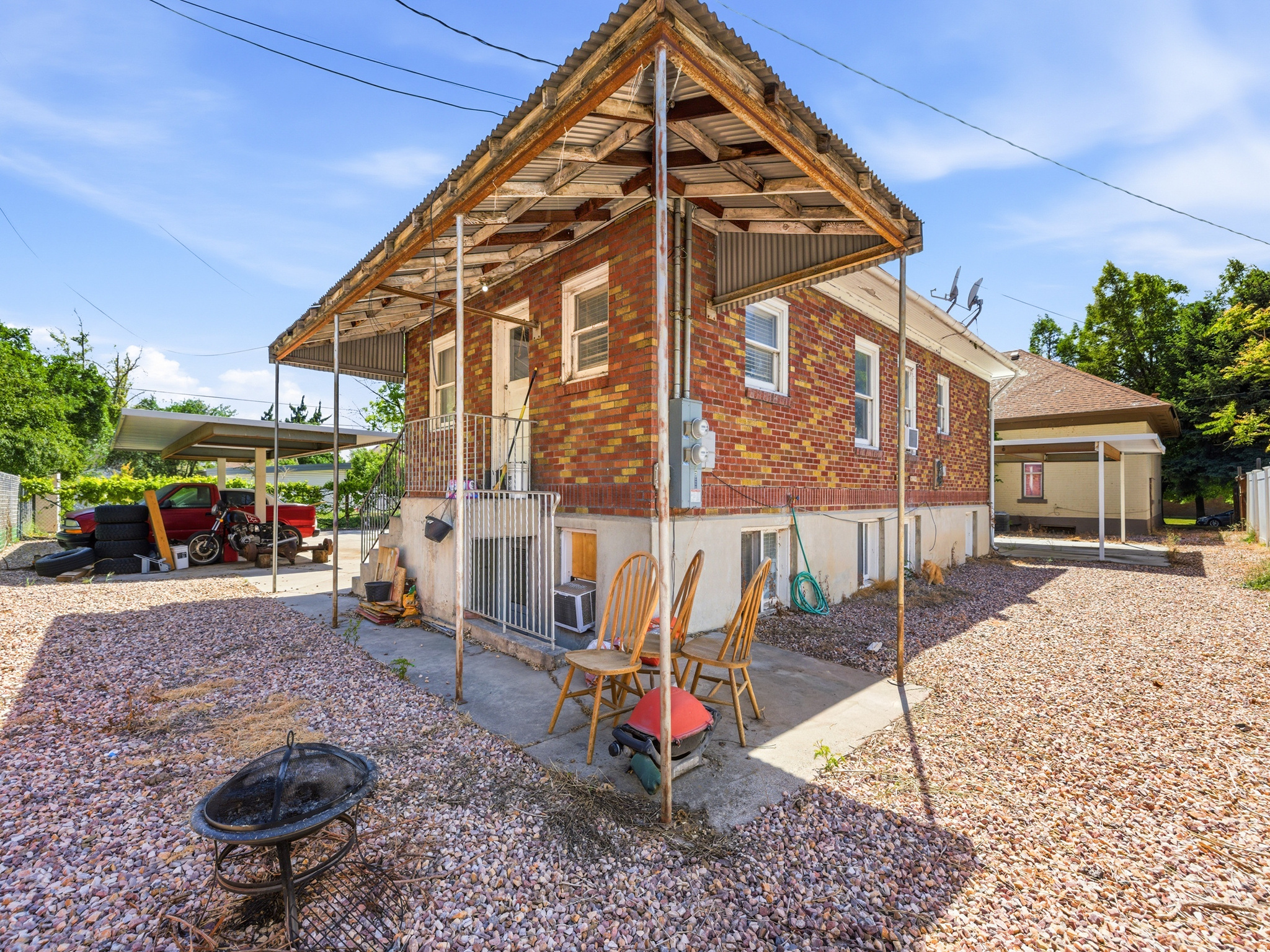 main property photo 7