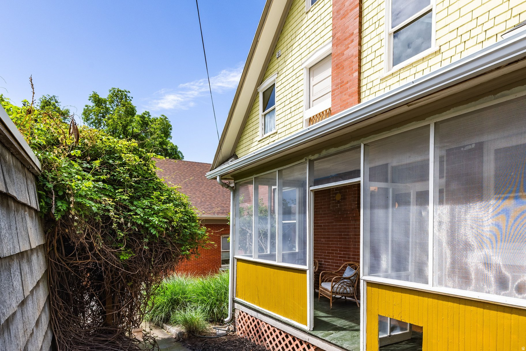 main property photo 54