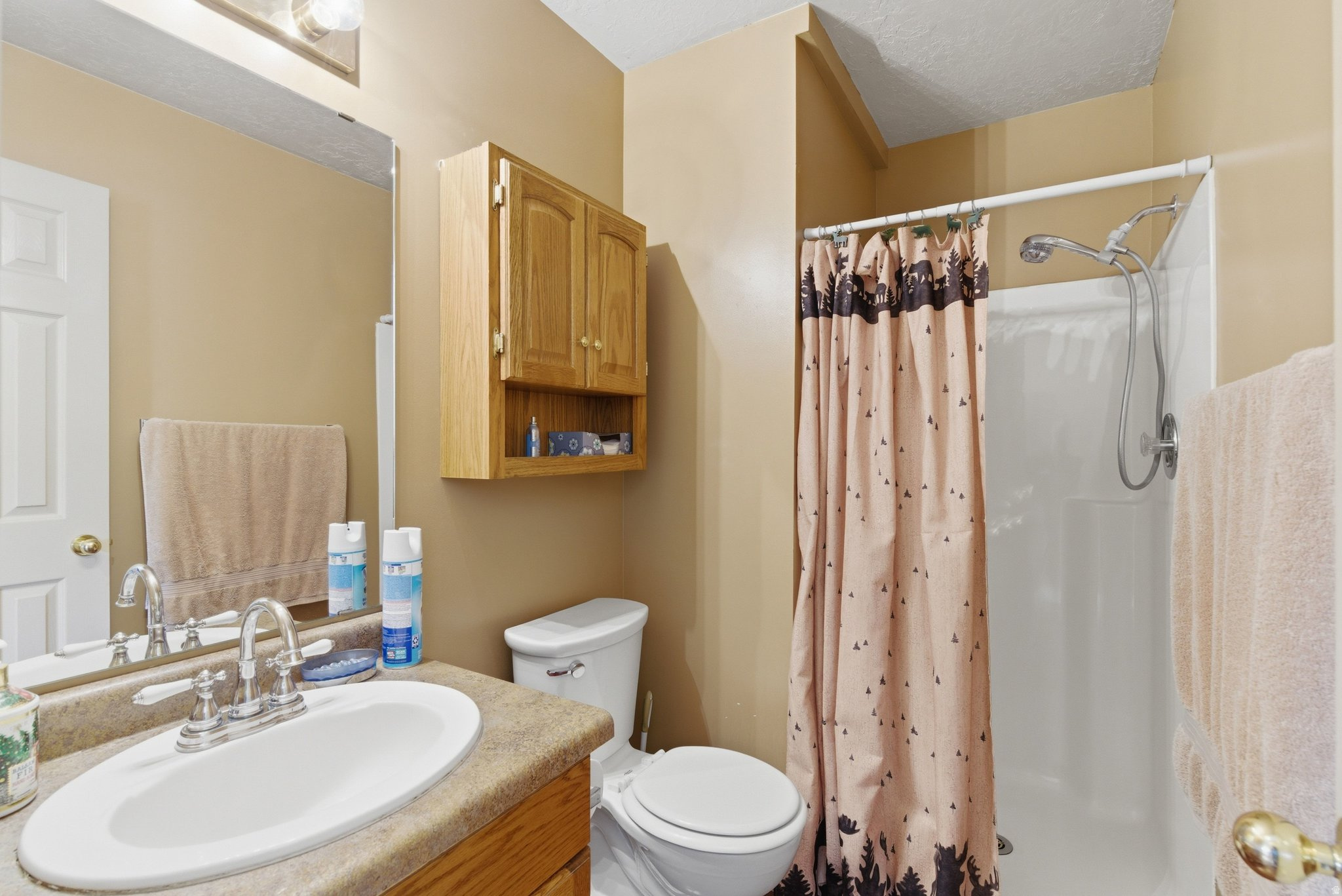 main property photo 27