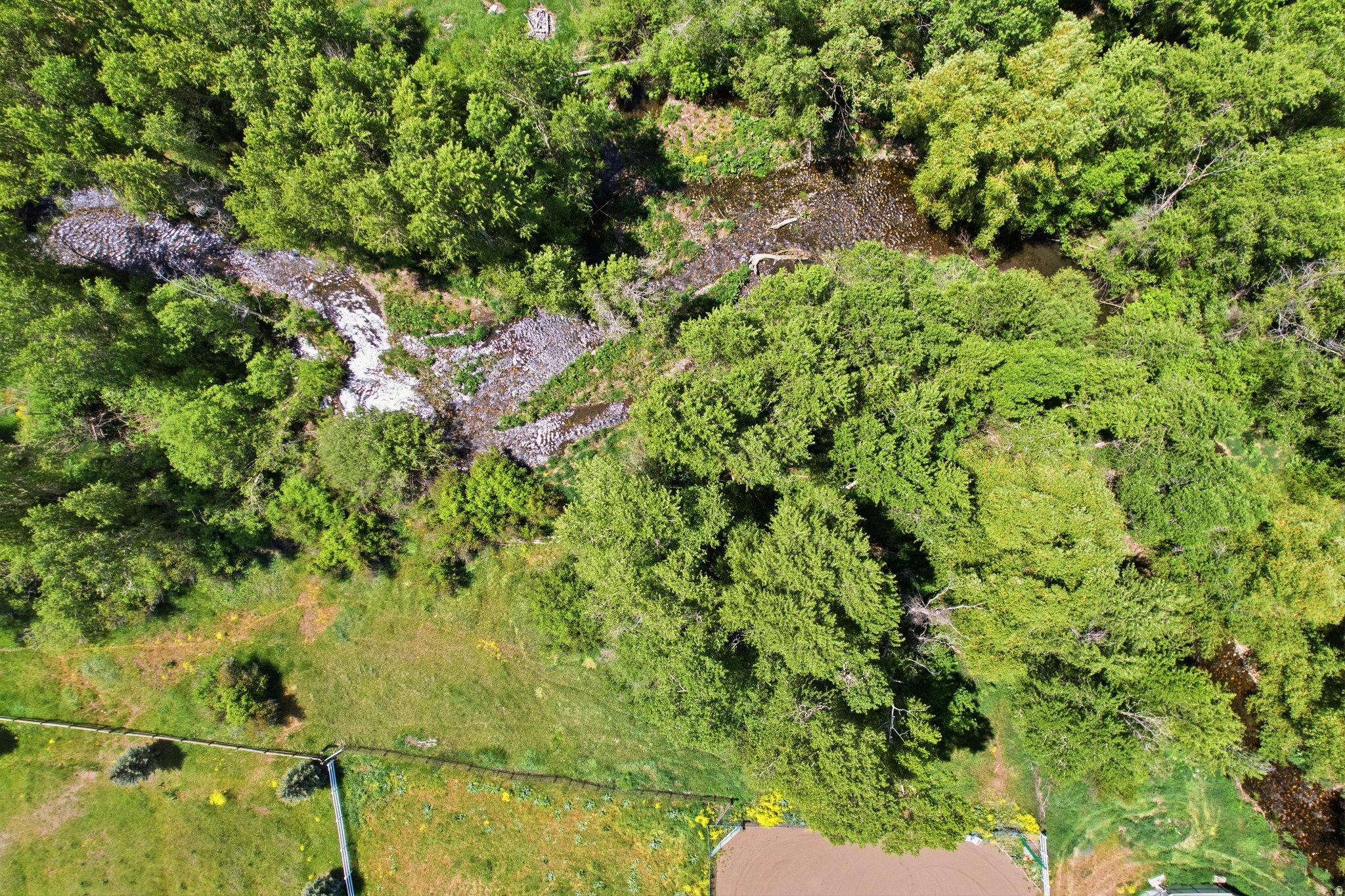 main property photo 78