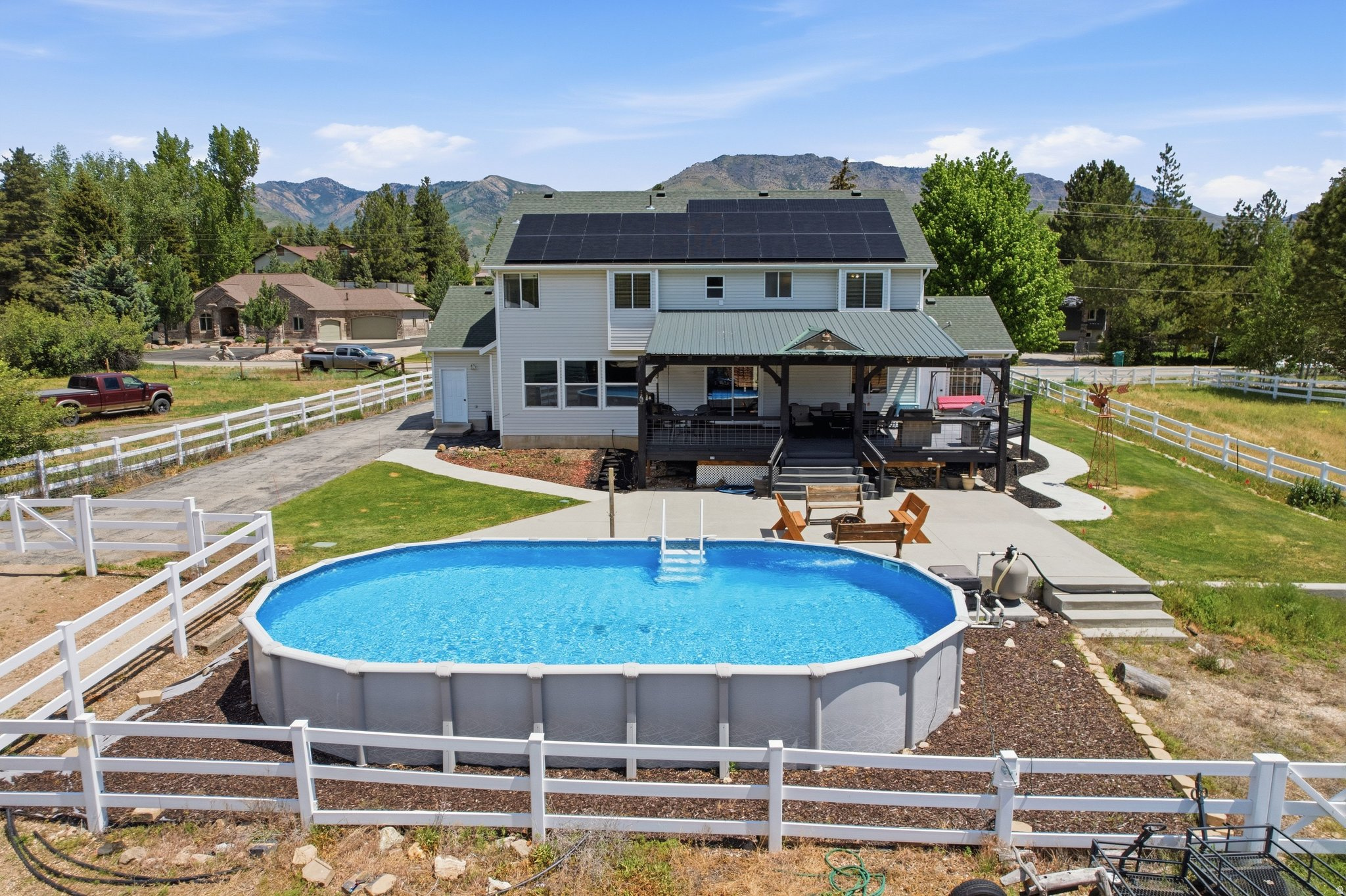 main property photo 85