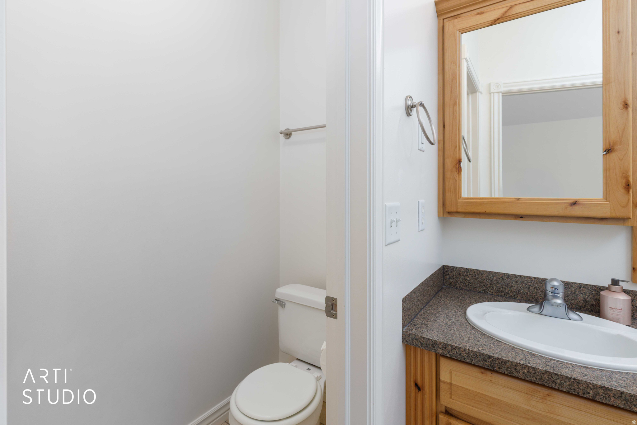 main property photo 24