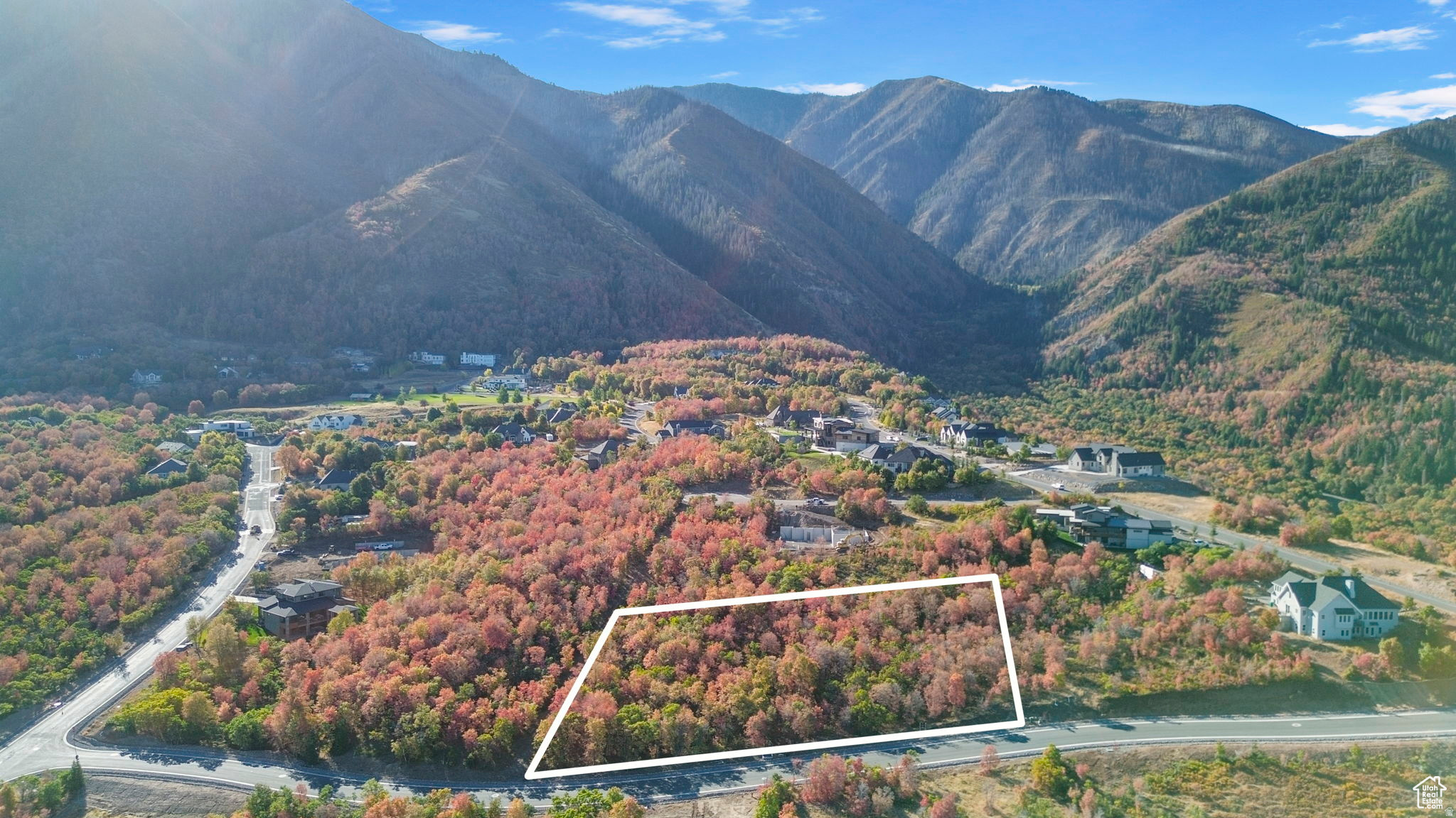 main property photo 13