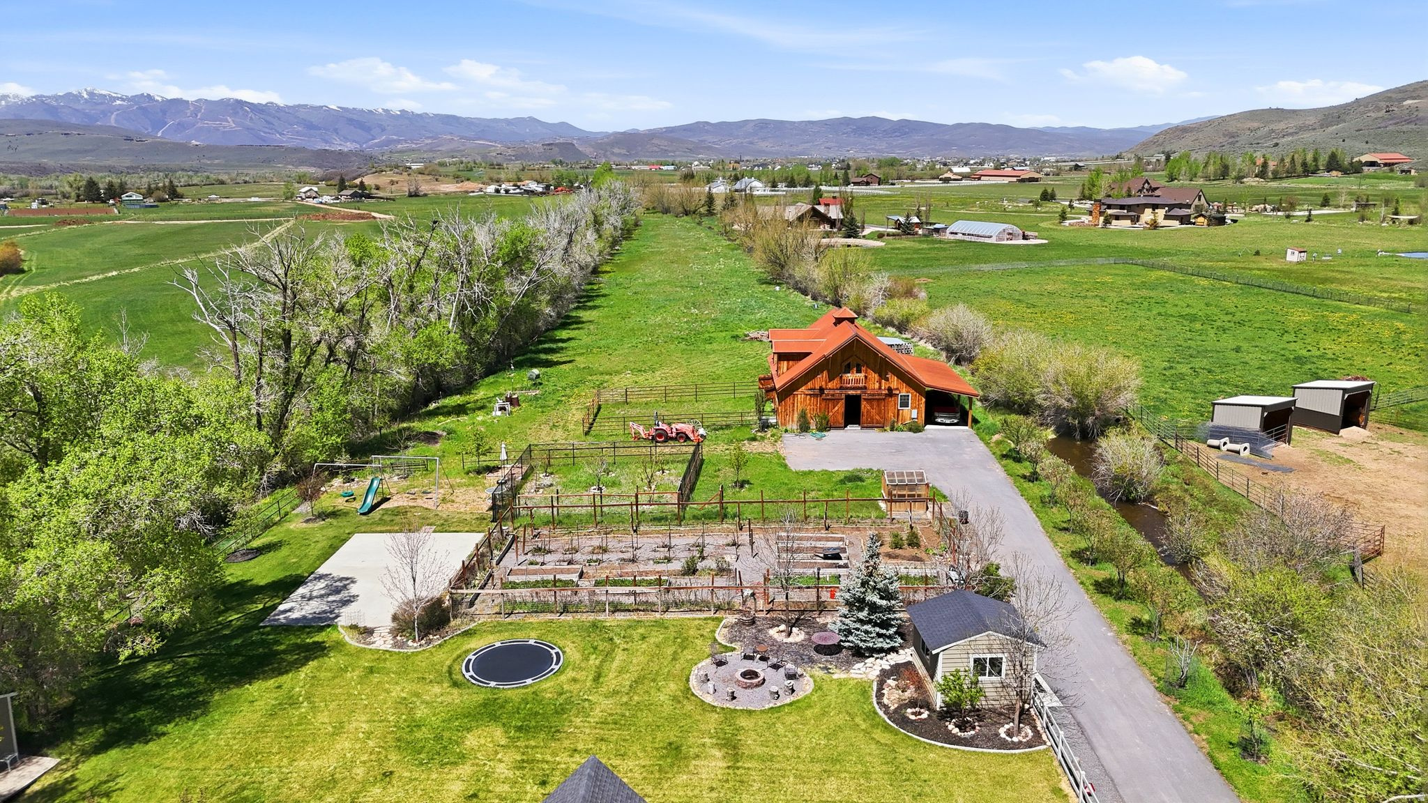 main property photo 49