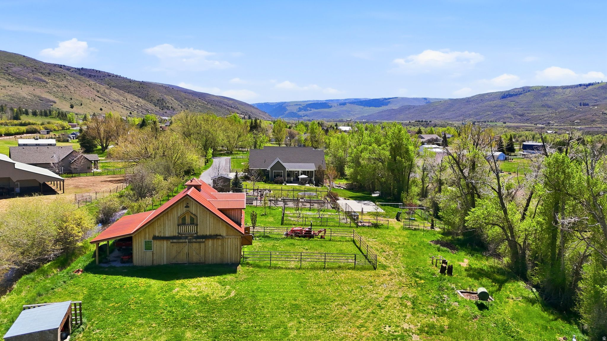 main property photo 50