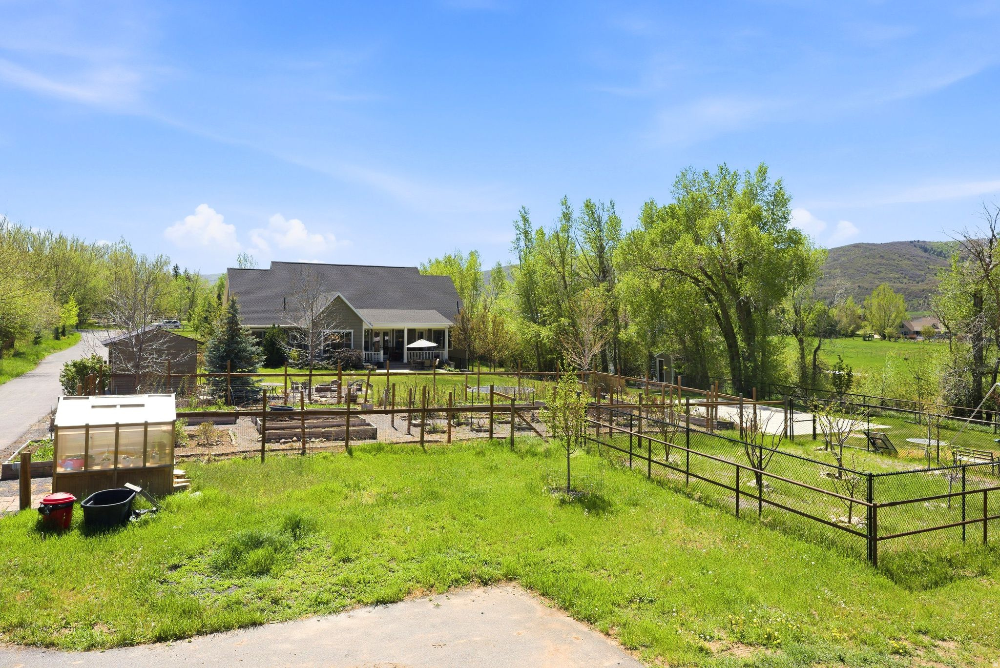 main property photo 74
