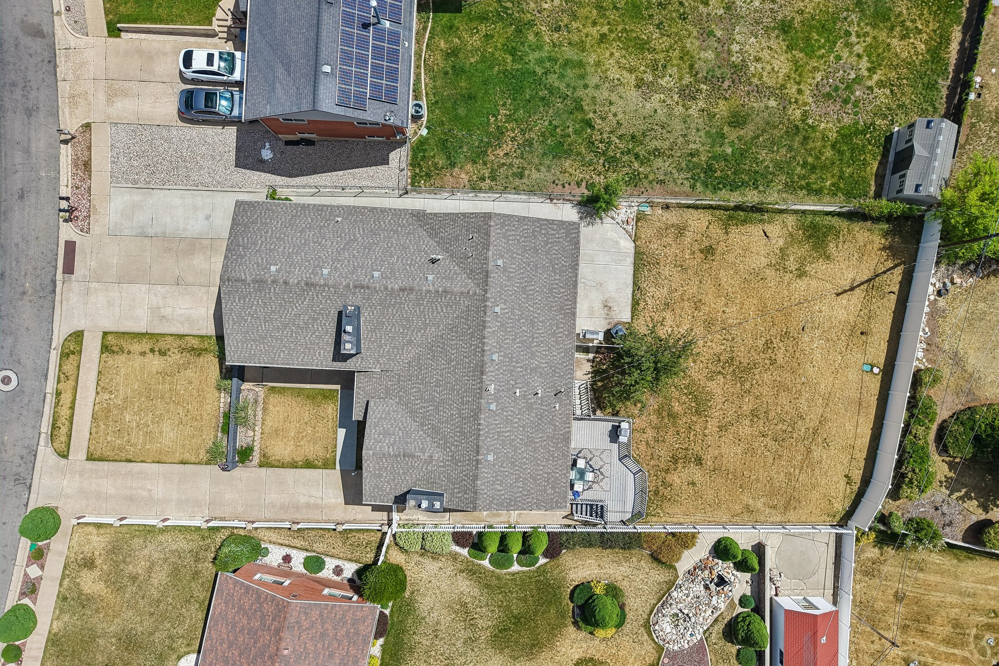 main property photo 66