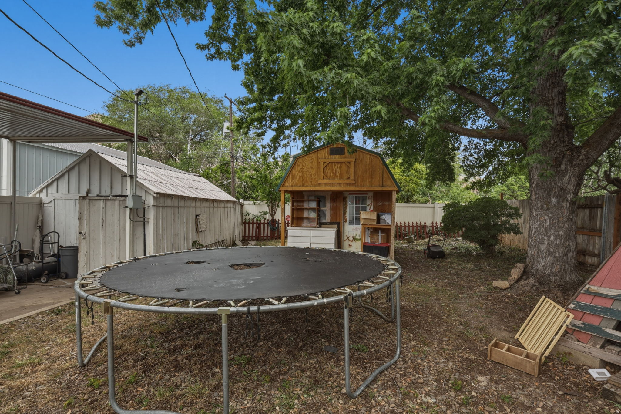 main property photo 21