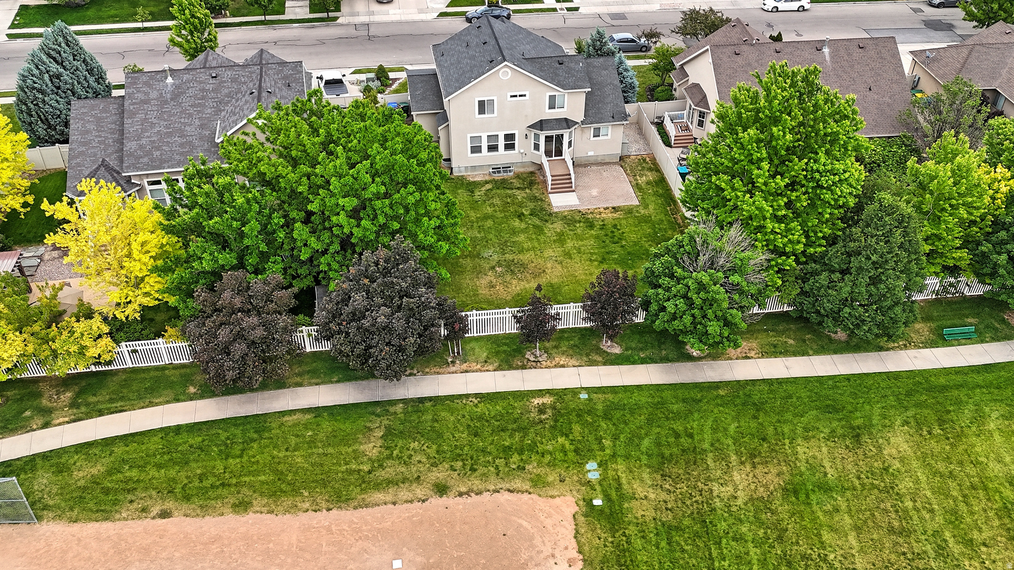 main property photo 38