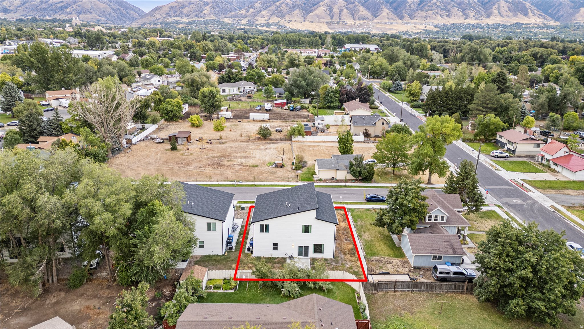 main property photo 54