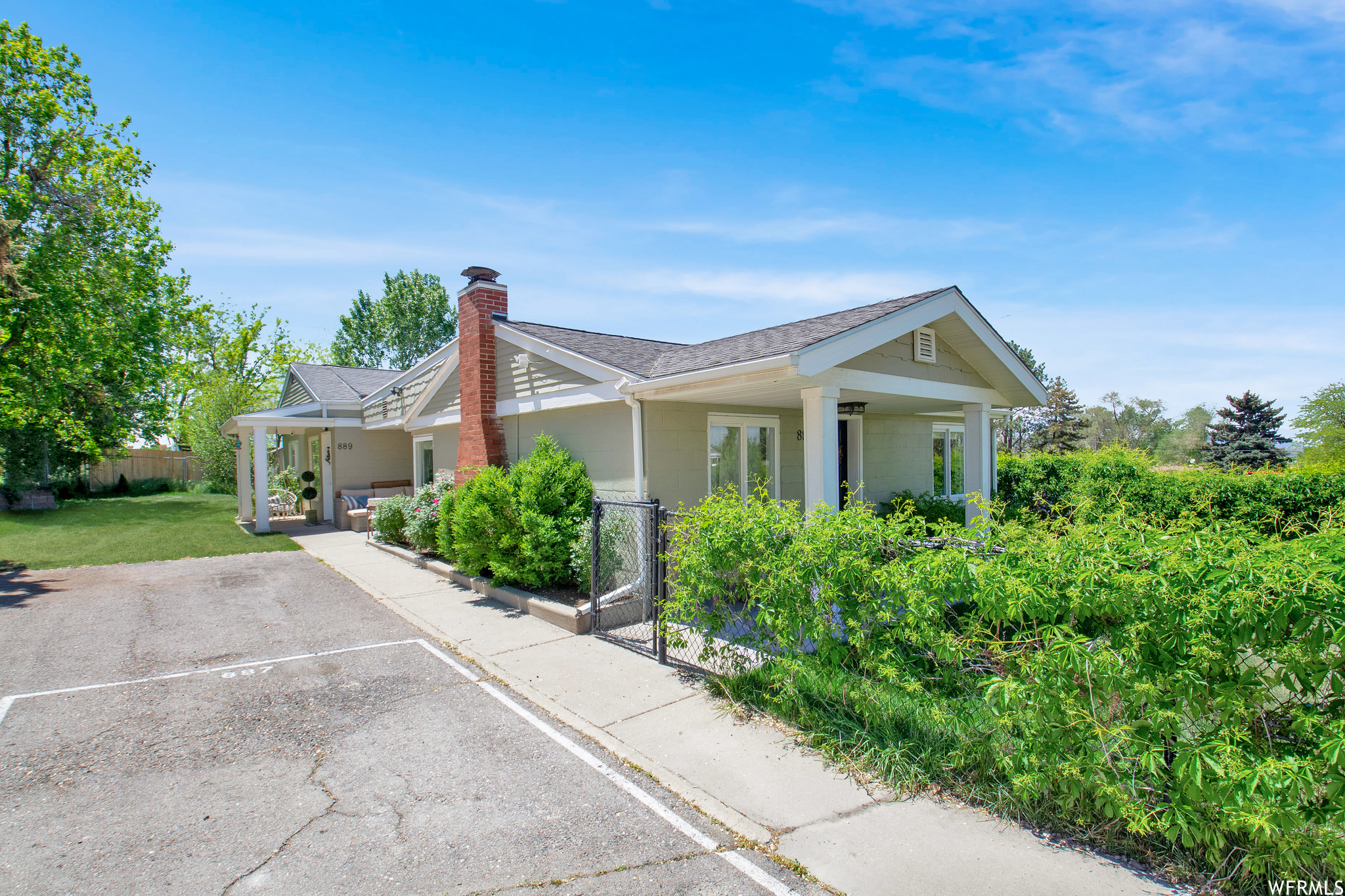 main property photo 17