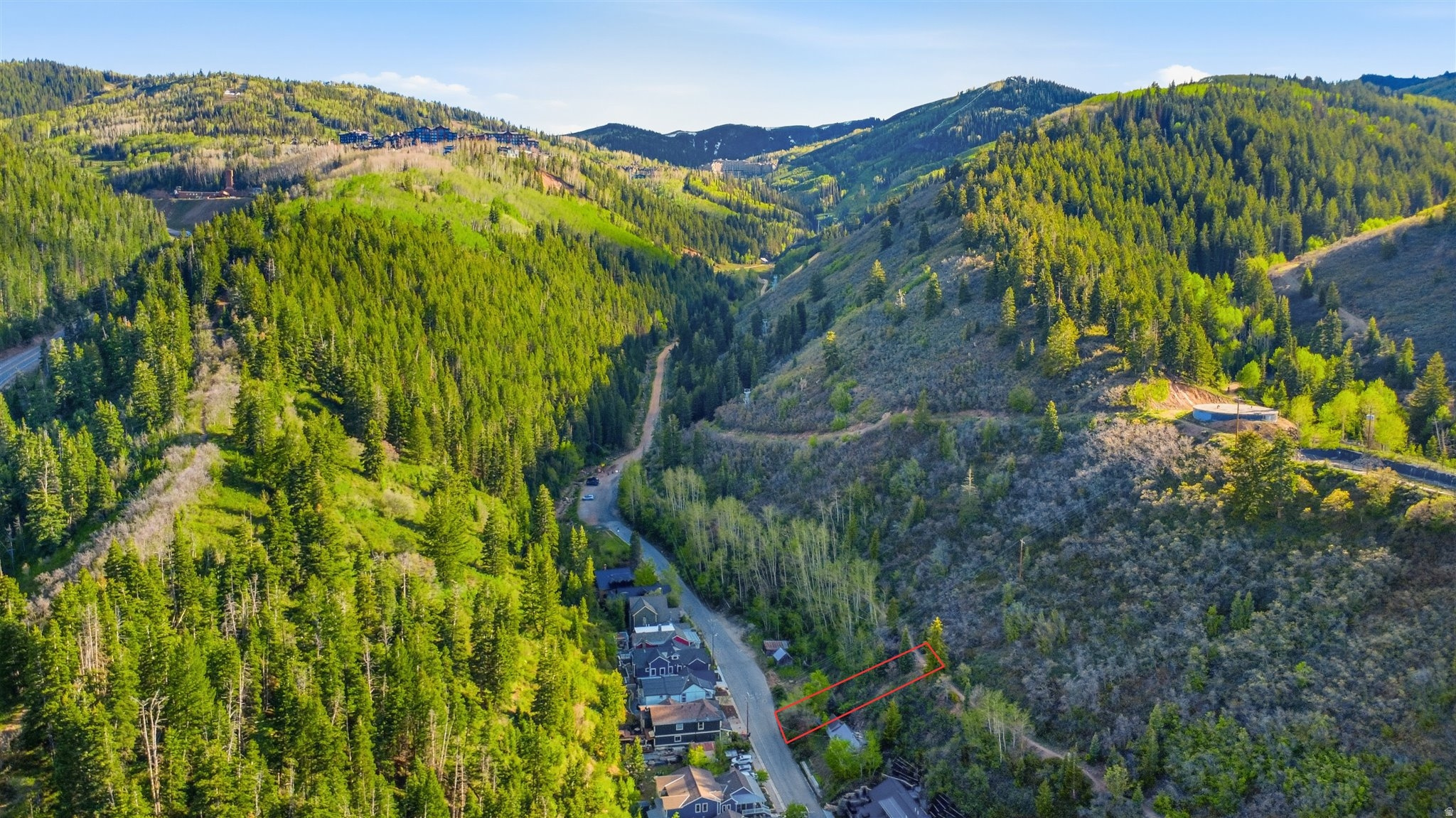 main property photo 16