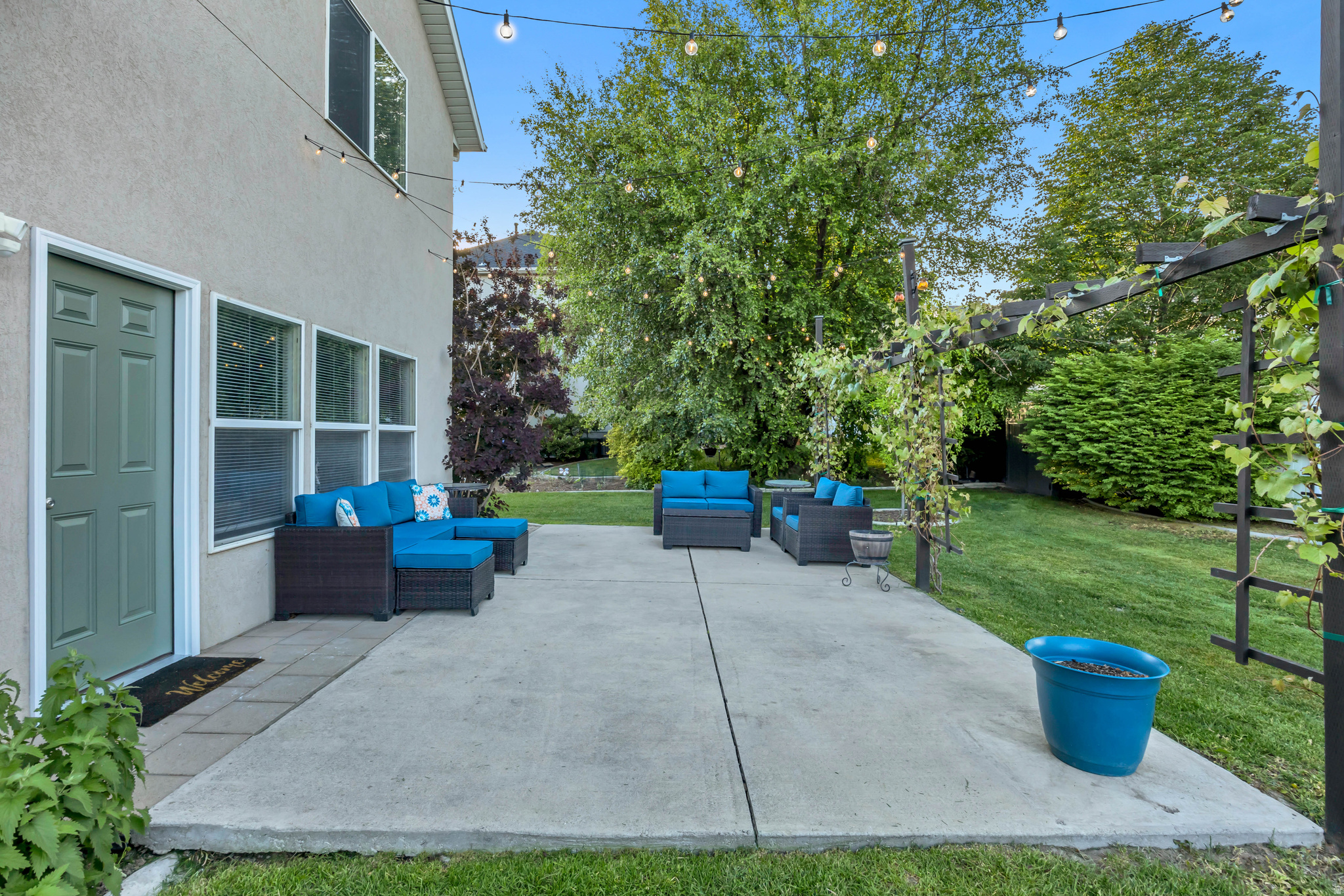 main property photo 38