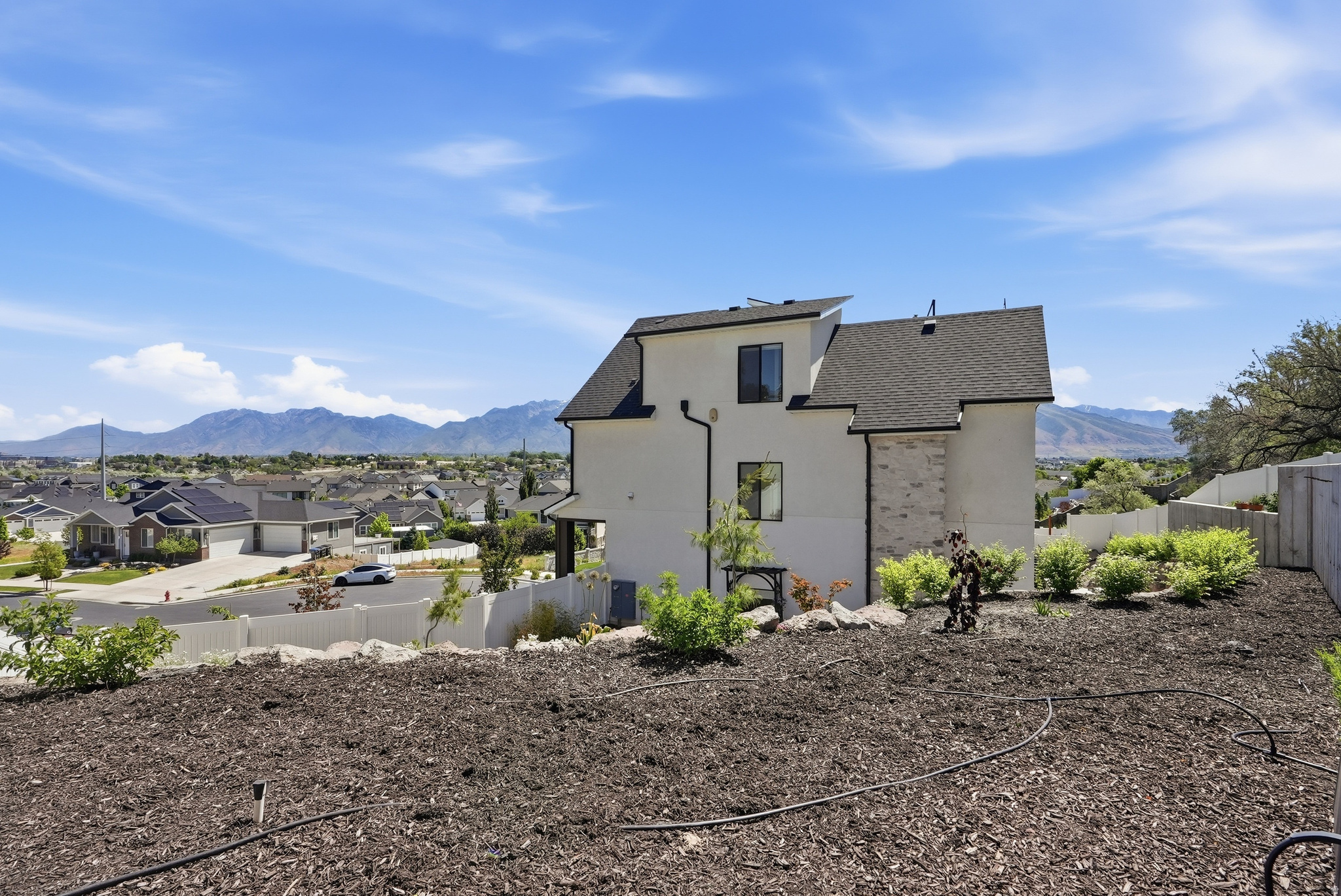main property photo 77