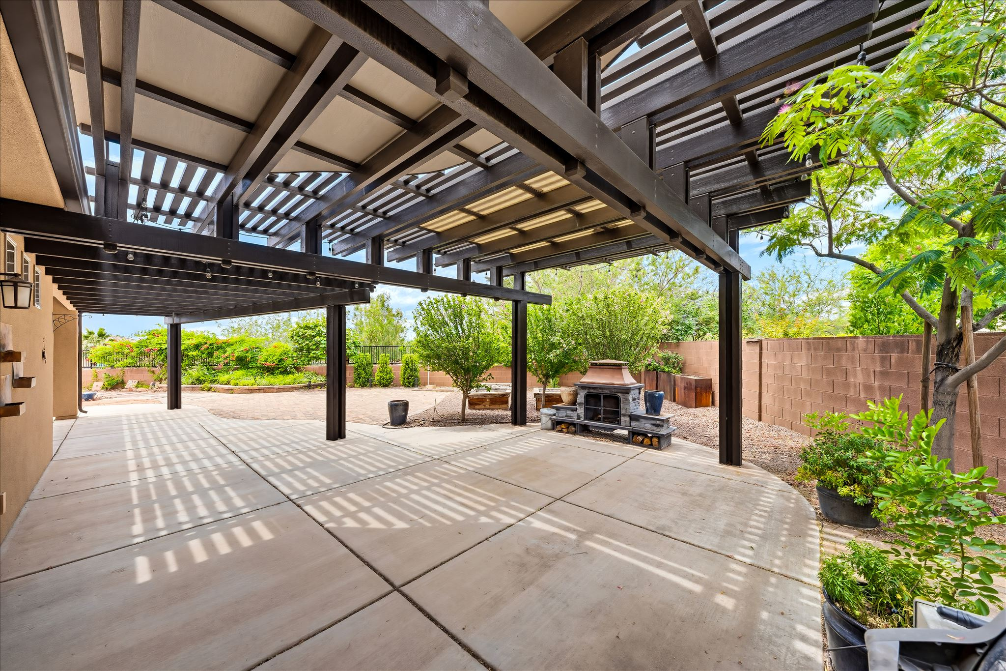 main property photo 42