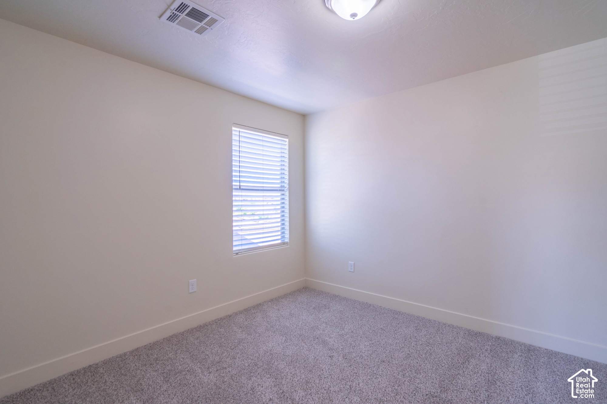 main property photo 76