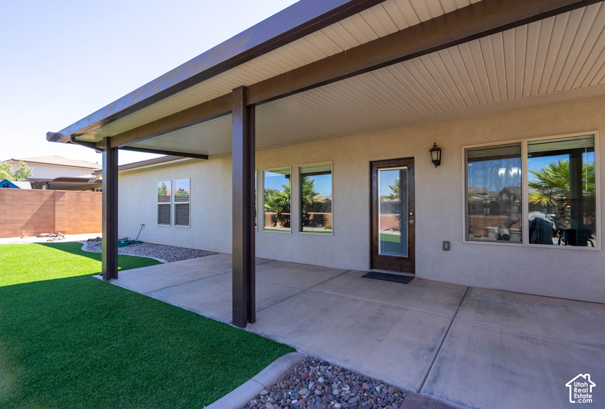 main property photo 80