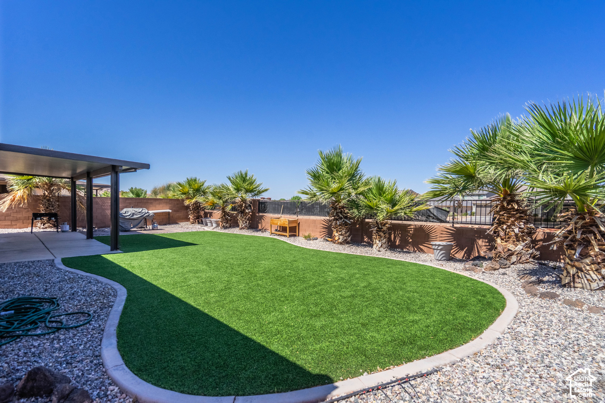 main property photo 89